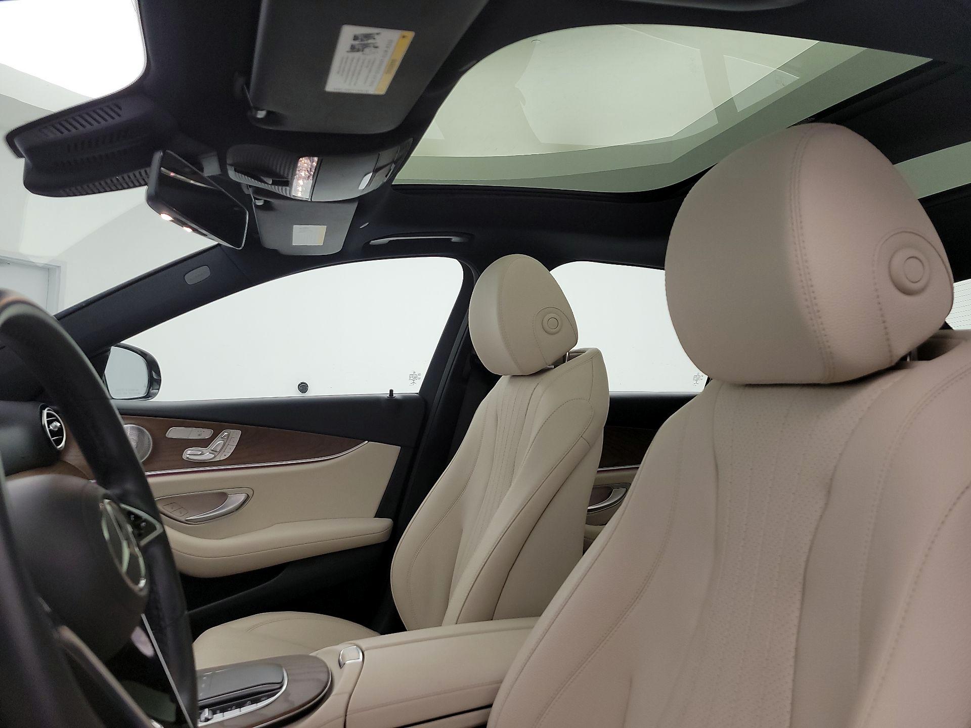 Thumbnail: 2021 Mercedes-Benz E-Class - 20