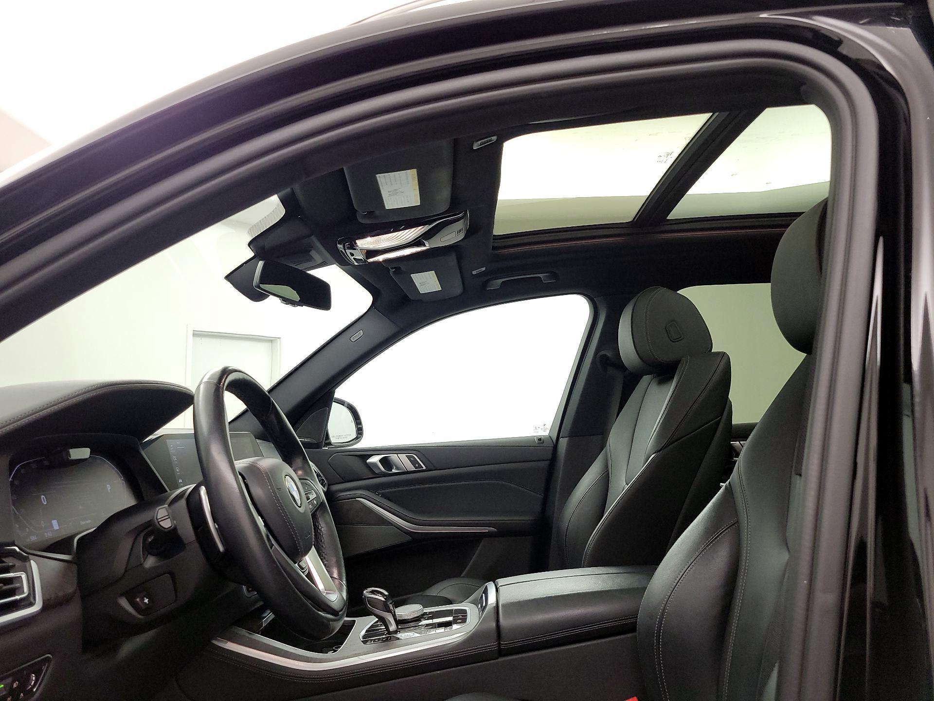 Thumbnail: 2021 BMW X5 - 20