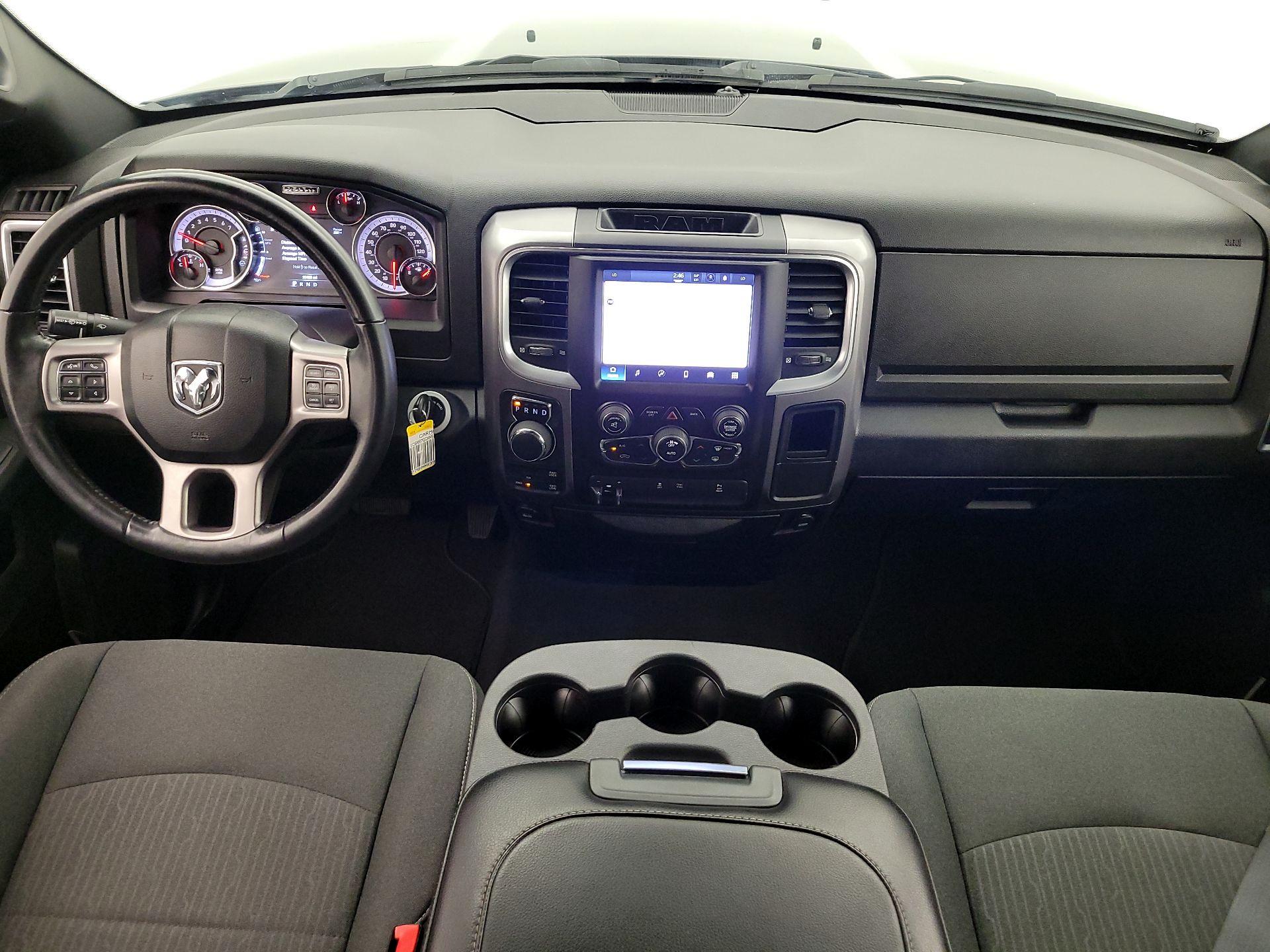 Thumbnail: 2022 RAM 1500 Classic - 9