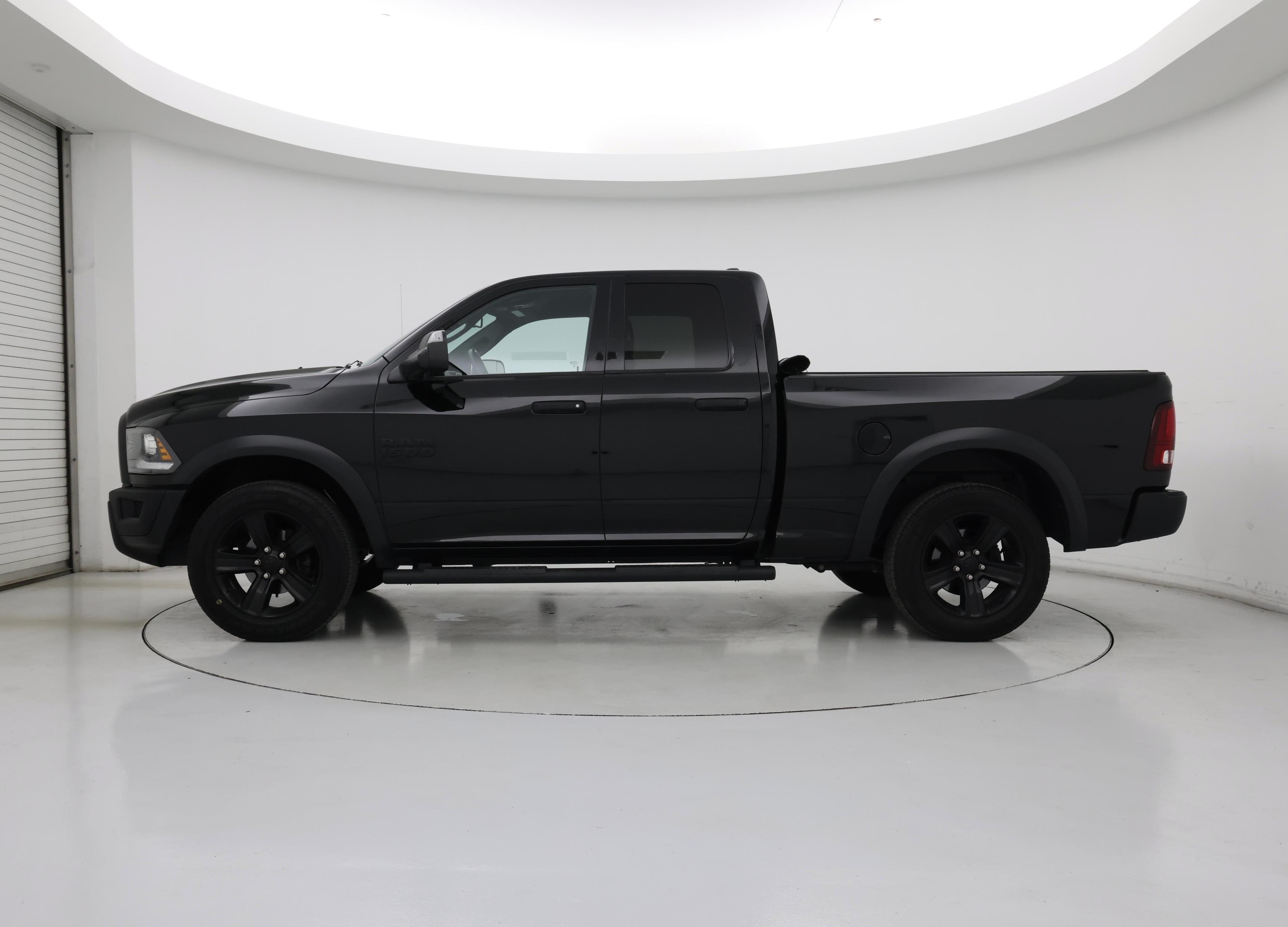 Thumbnail: 2022 RAM 1500 Classic - 3