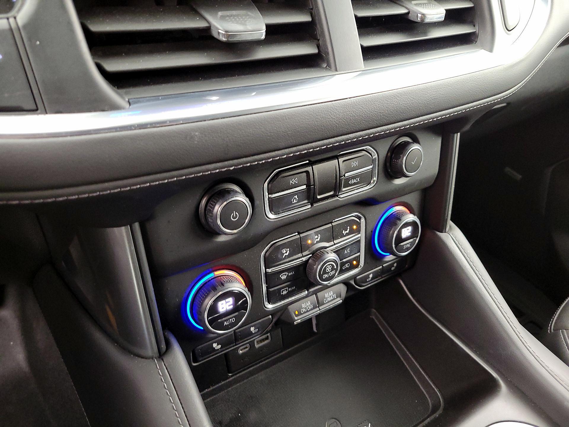 Thumbnail: 2021 Chevrolet Tahoe - 17