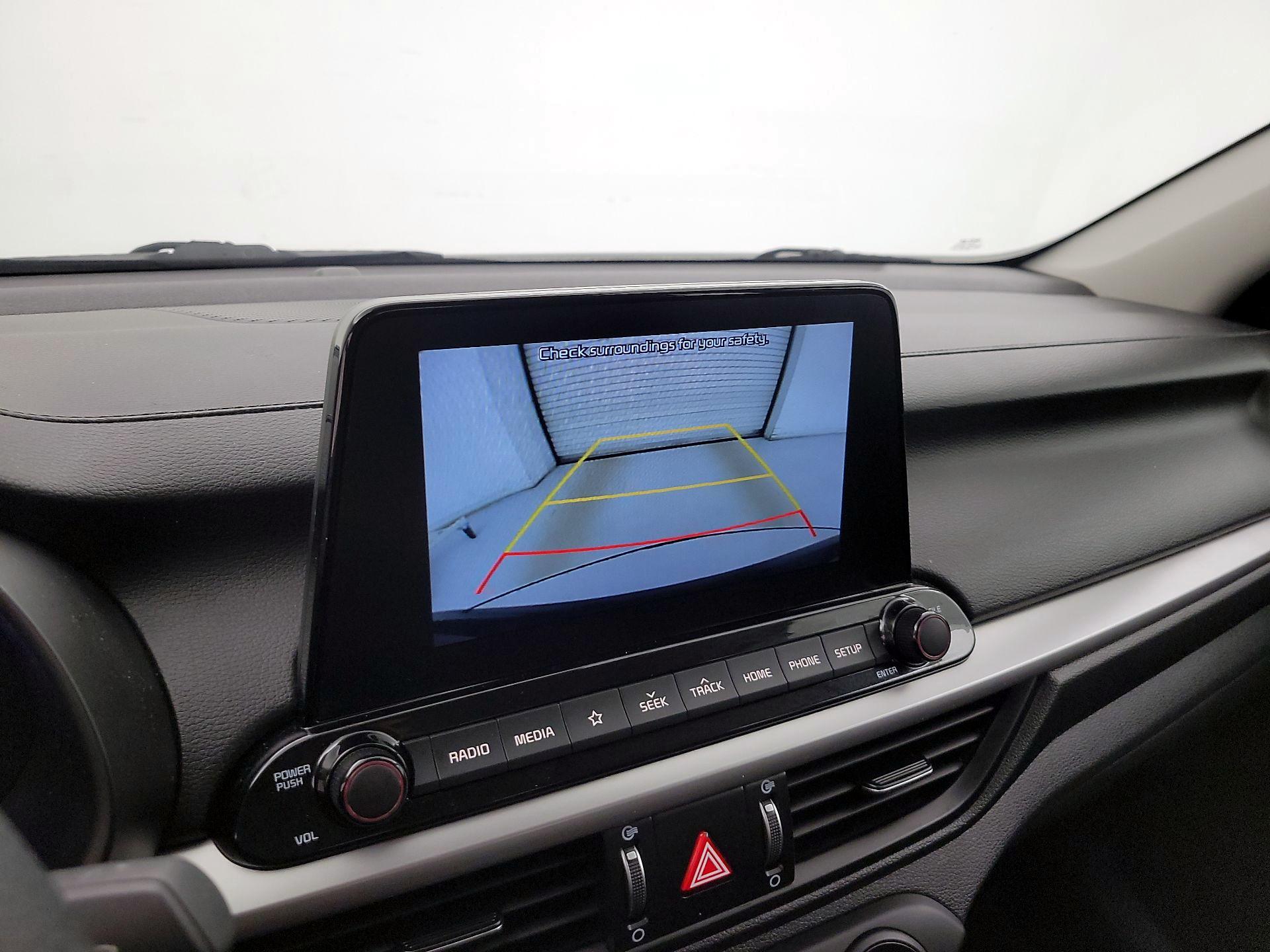Thumbnail: 2021 Kia Forte - 14