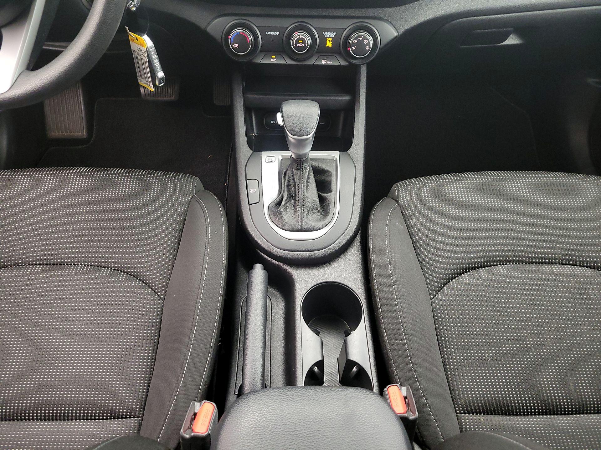 Thumbnail: 2021 Kia Forte - 17