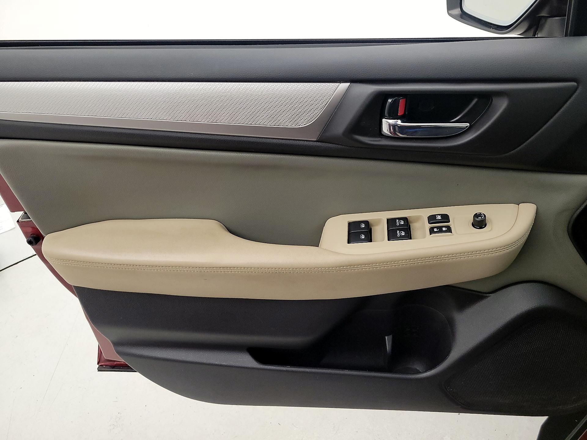 Thumbnail: 2017 Subaru Outback - 12