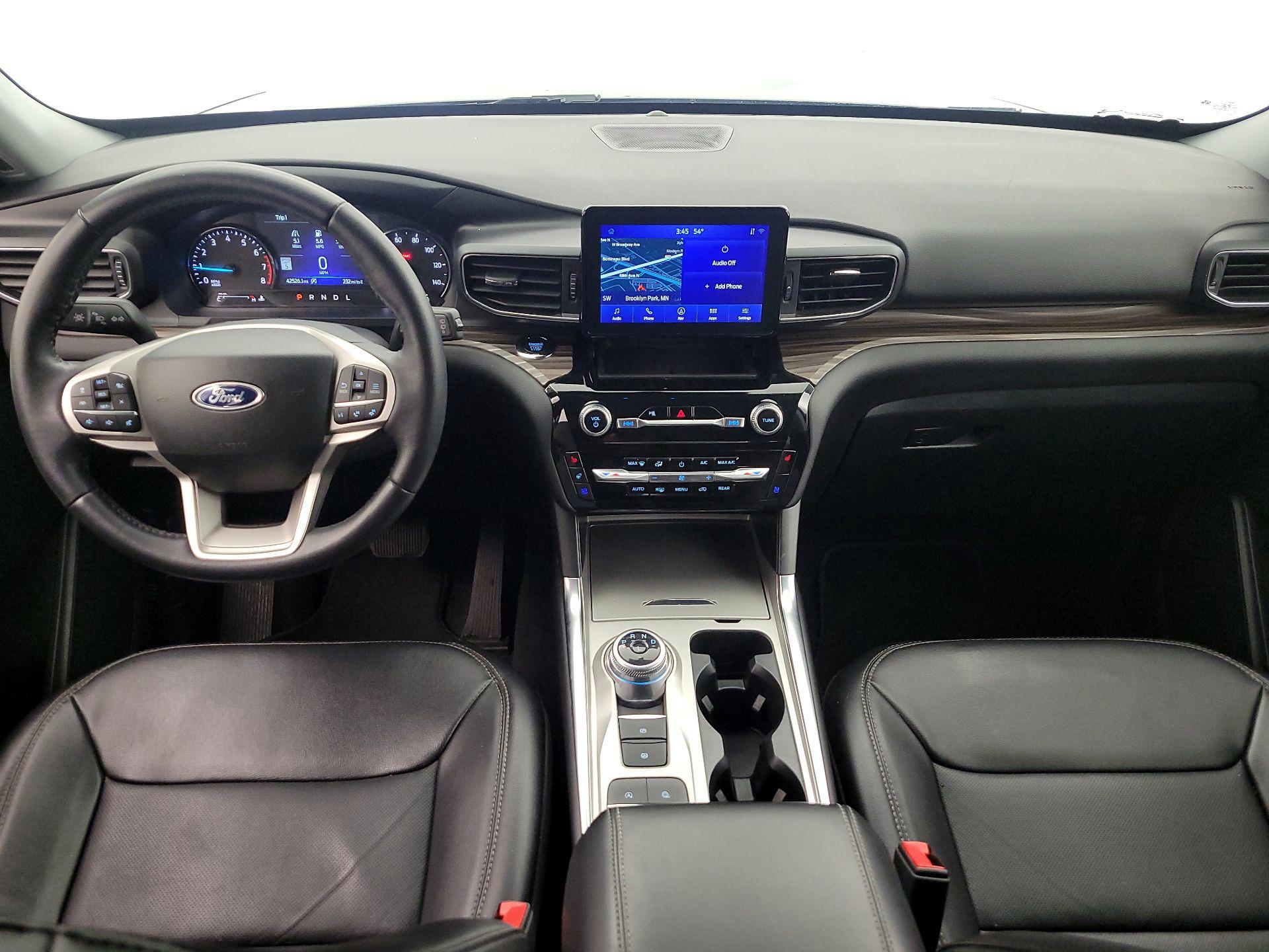 Thumbnail: 2023 Ford Explorer - 9