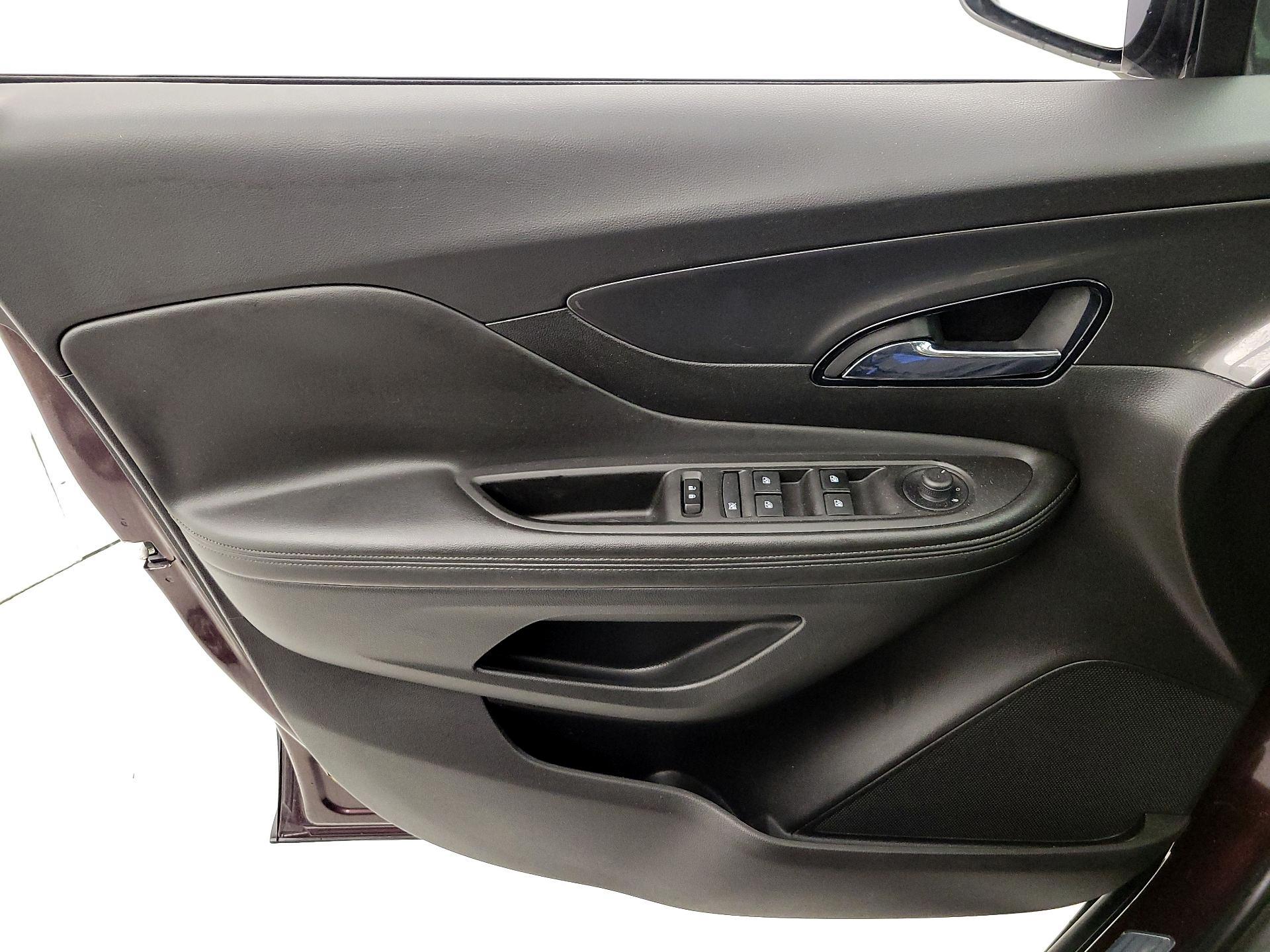 Thumbnail: 2017 Buick Encore - 12
