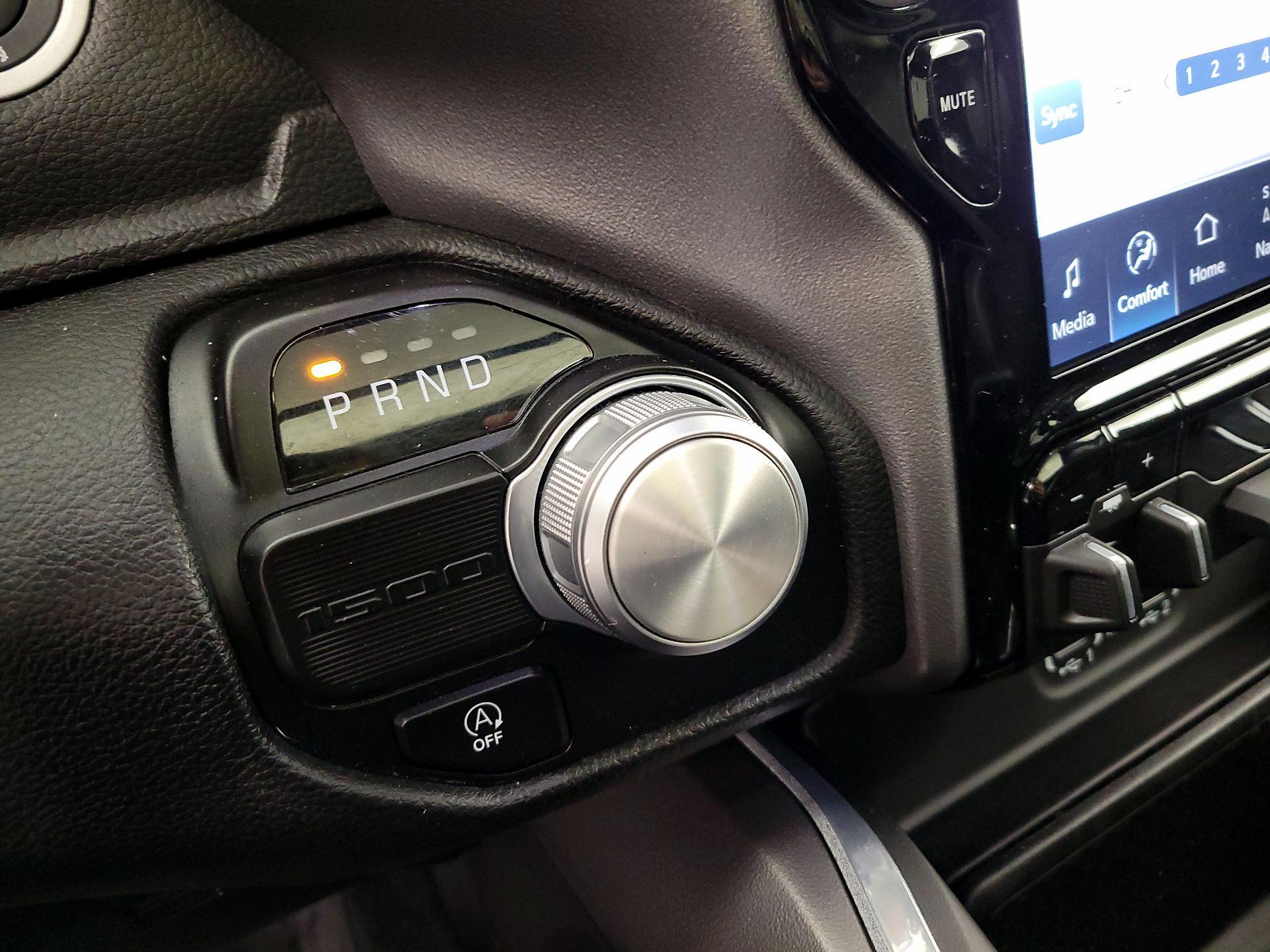 Thumbnail: 2023 RAM 1500 - 18