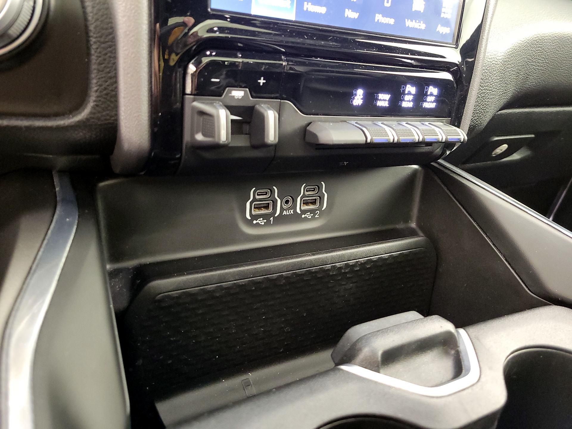 Thumbnail: 2023 RAM 1500 - 19