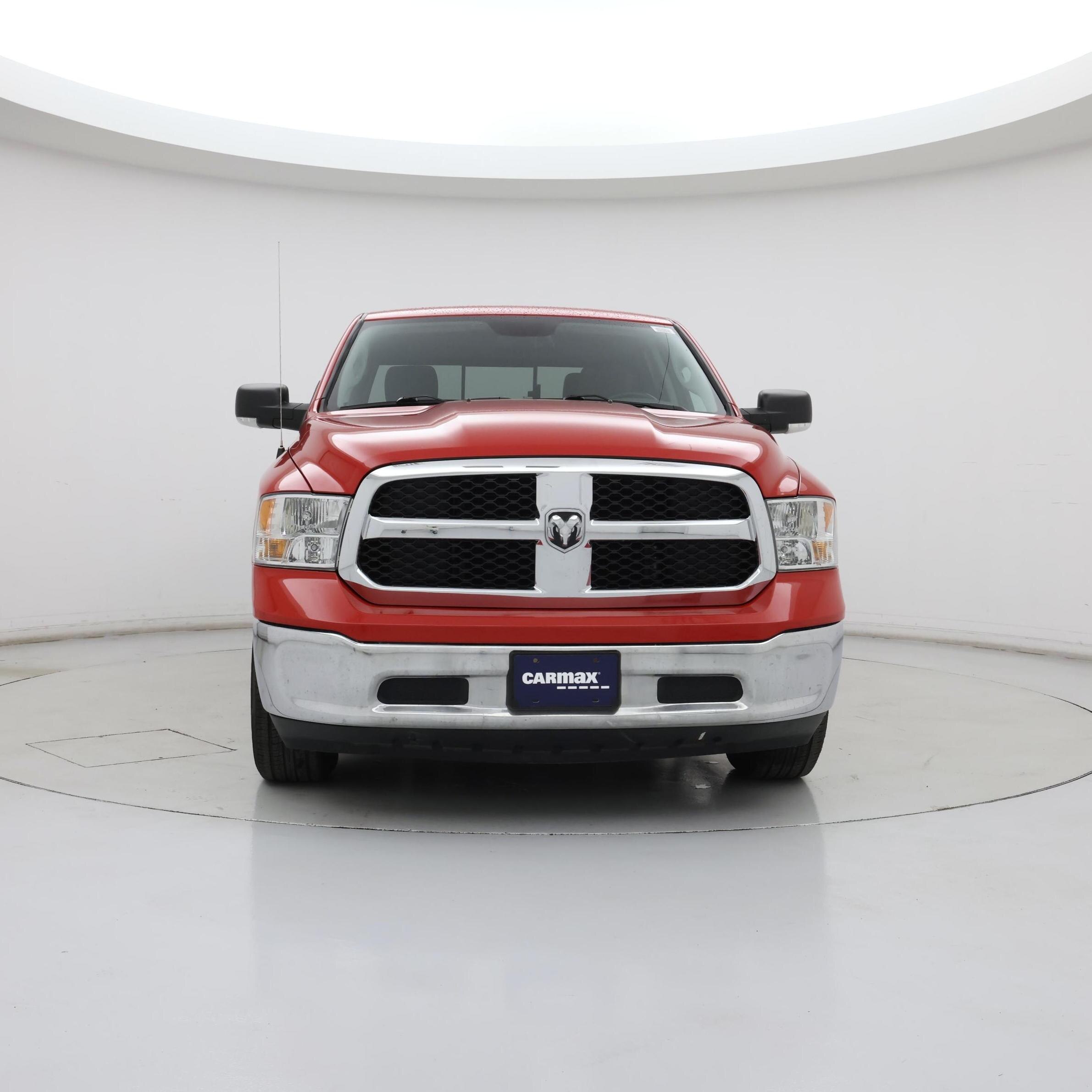 Thumbnail: 2019 RAM 1500 Classic - 5
