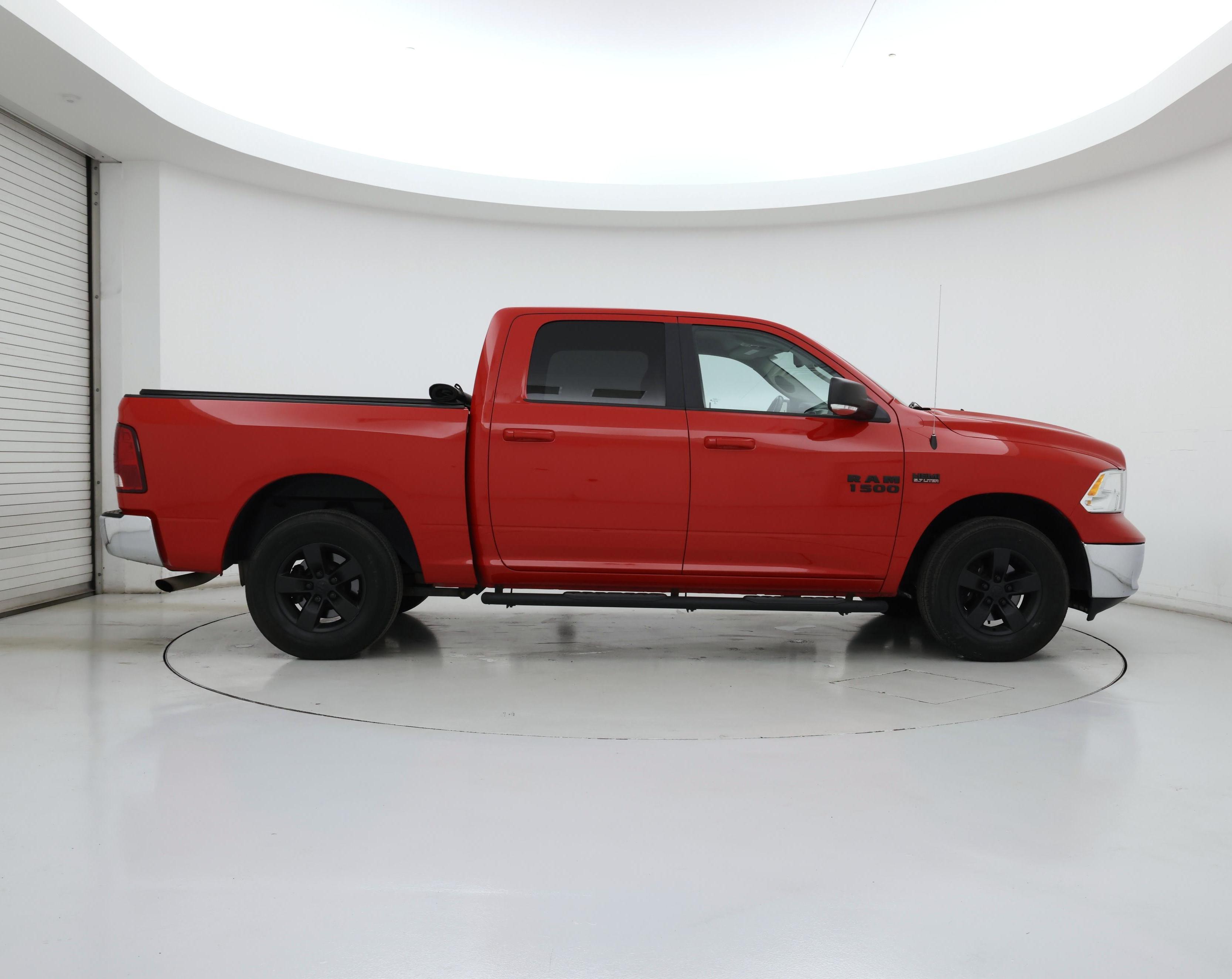 Thumbnail: 2019 RAM 1500 Classic - 7