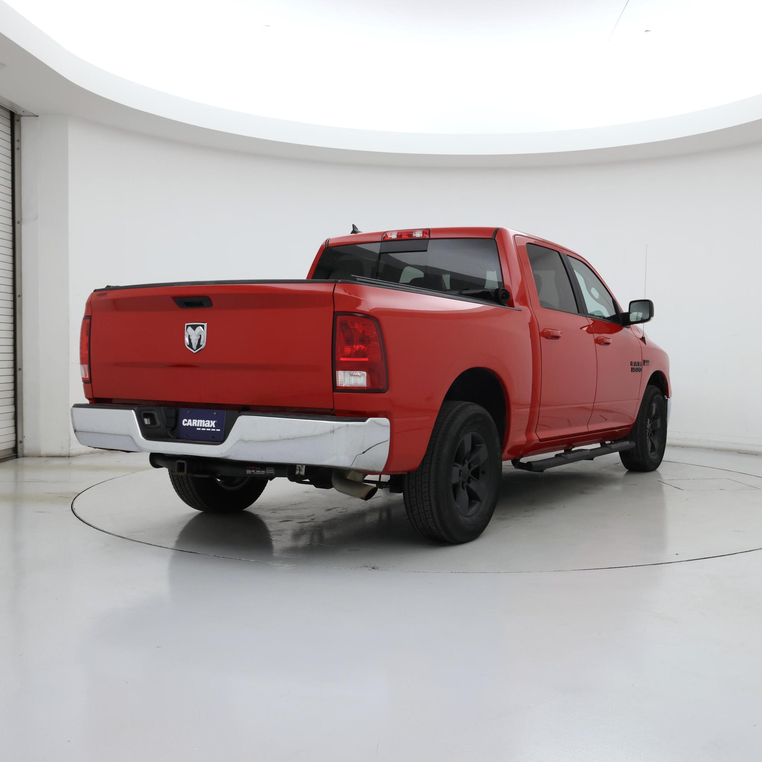 Thumbnail: 2019 RAM 1500 Classic - 8