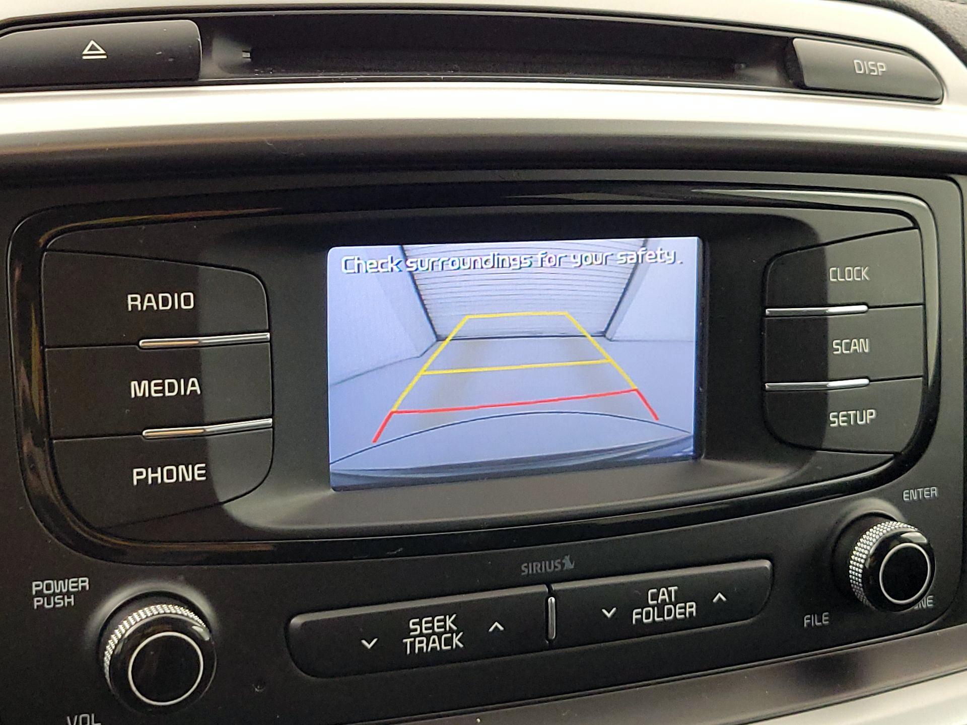 Thumbnail: 2017 Kia Sorento - 14