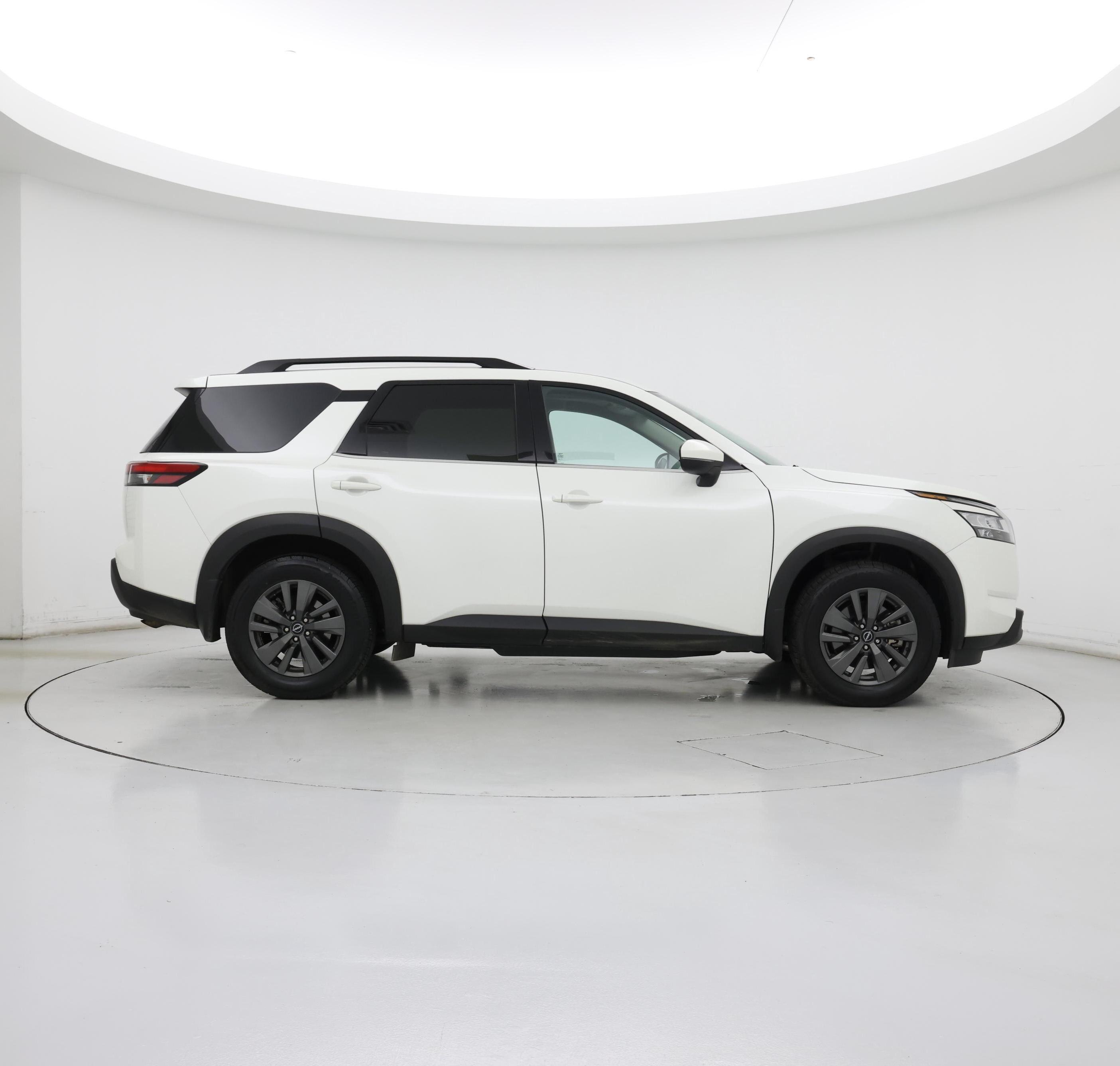 Thumbnail: 2022 Nissan Pathfinder - 7