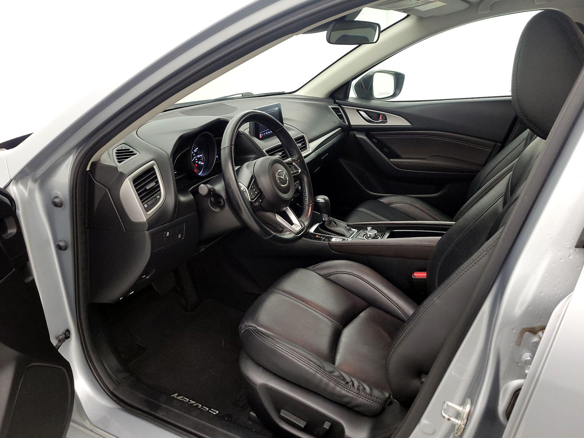 Thumbnail: 2018 Mazda Mazda3 - 11