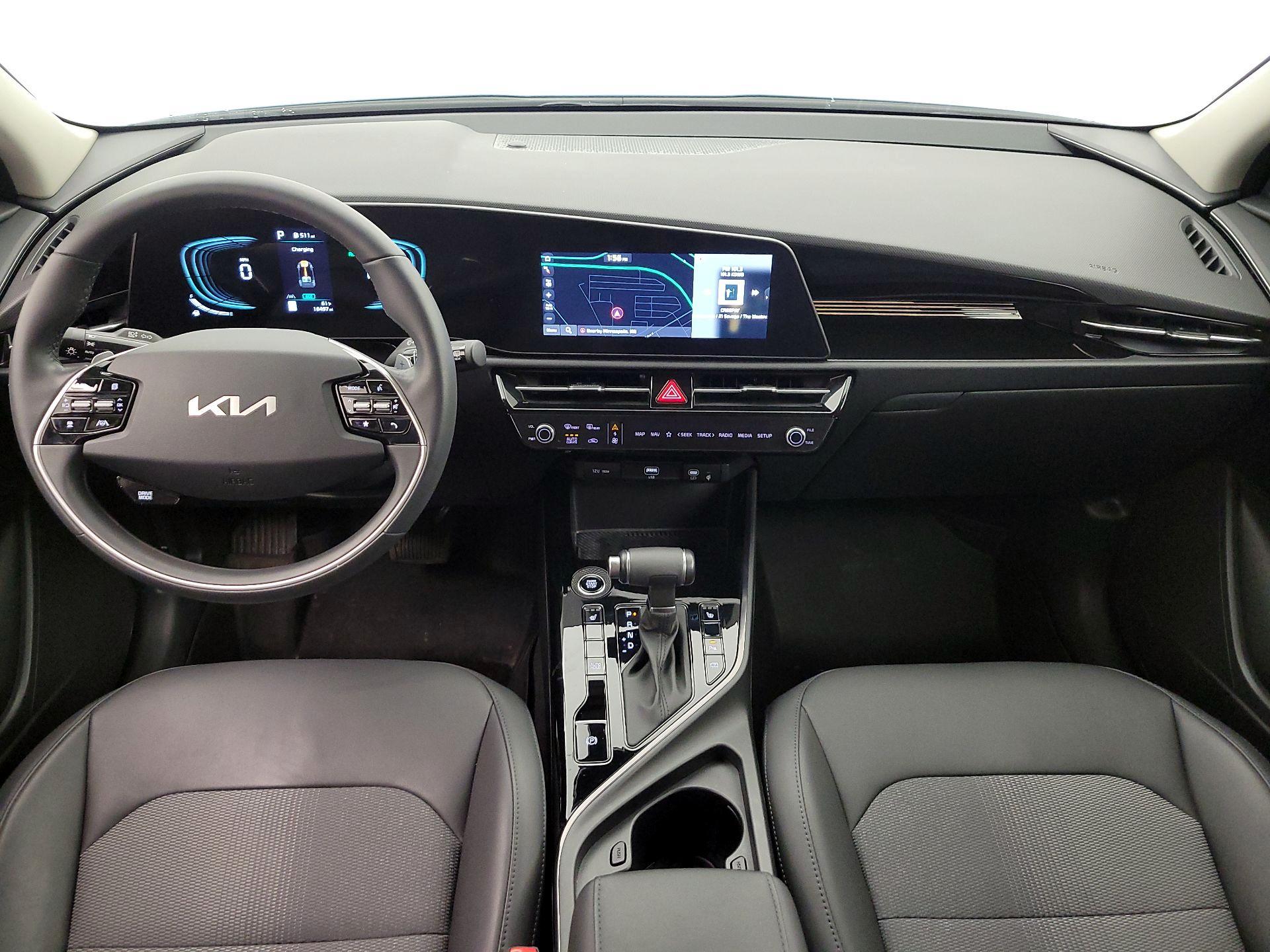 Thumbnail: 2023 Kia Niro - 9