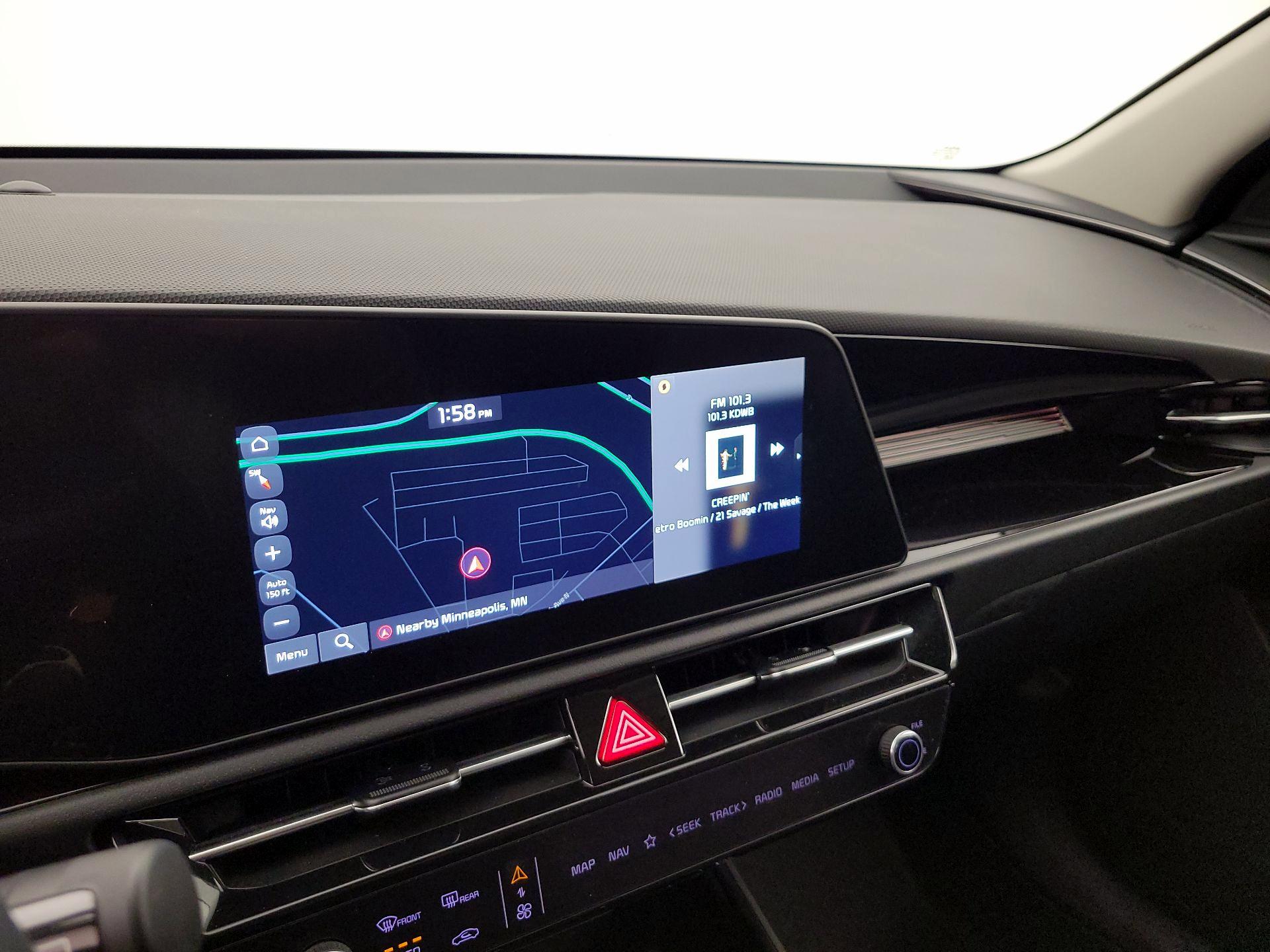 Thumbnail: 2023 Kia Niro - 14