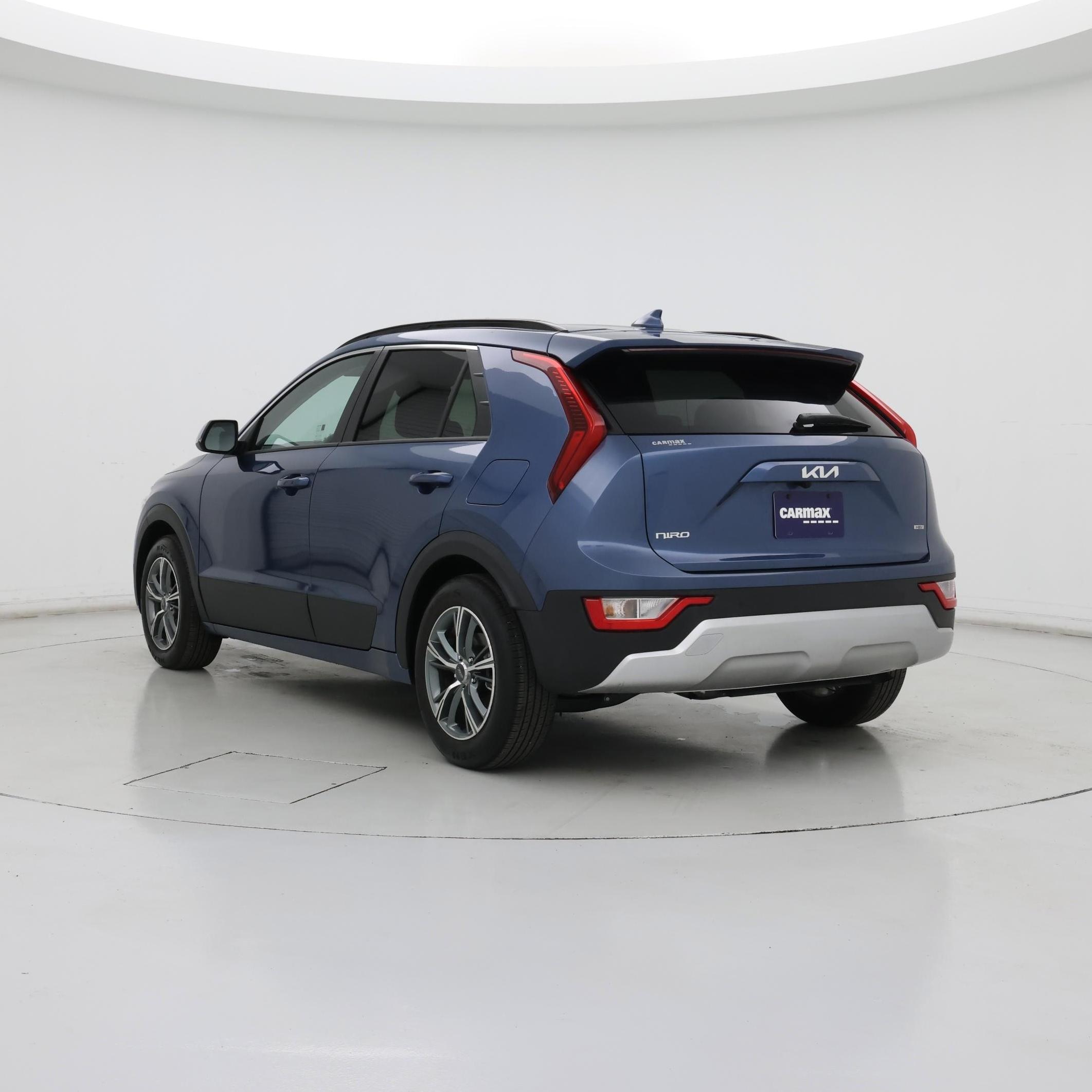 Thumbnail: 2023 Kia Niro - 2