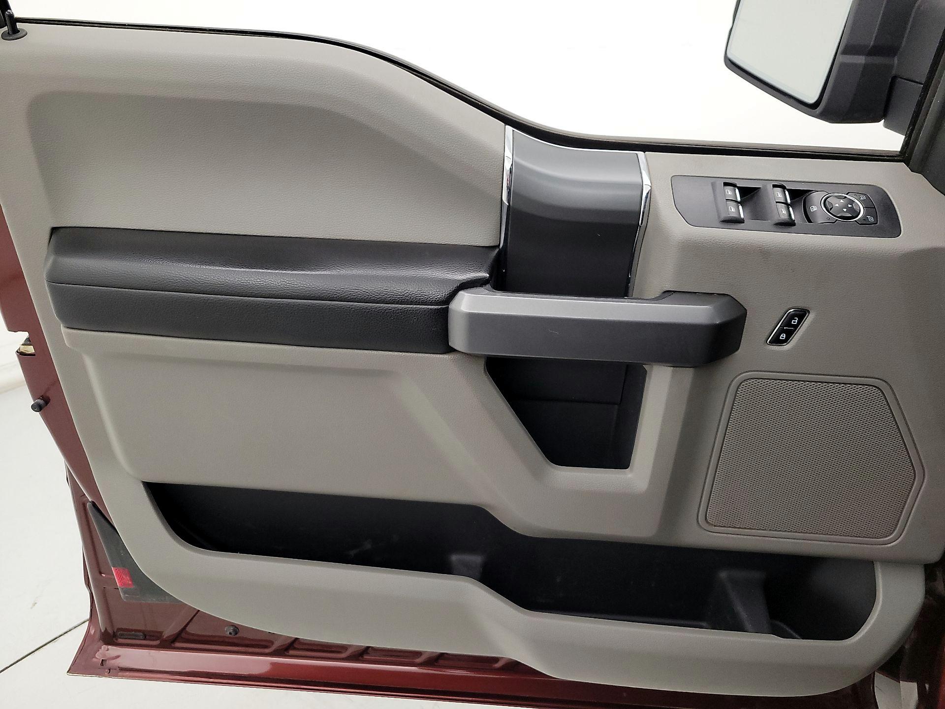 Thumbnail: 2017 Ford F-150 - 12