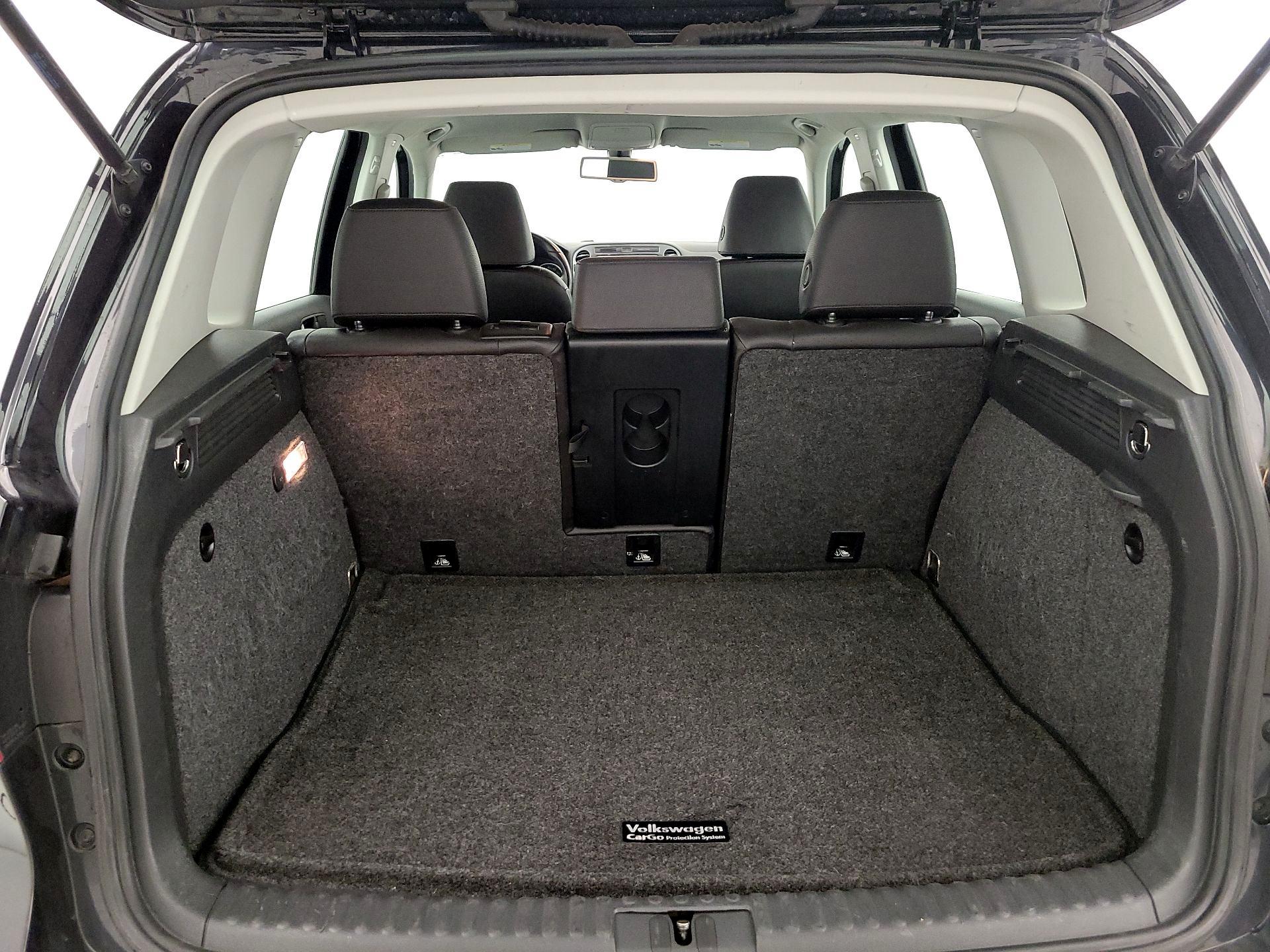 Thumbnail: 2017 Volkswagen Tiguan - 20