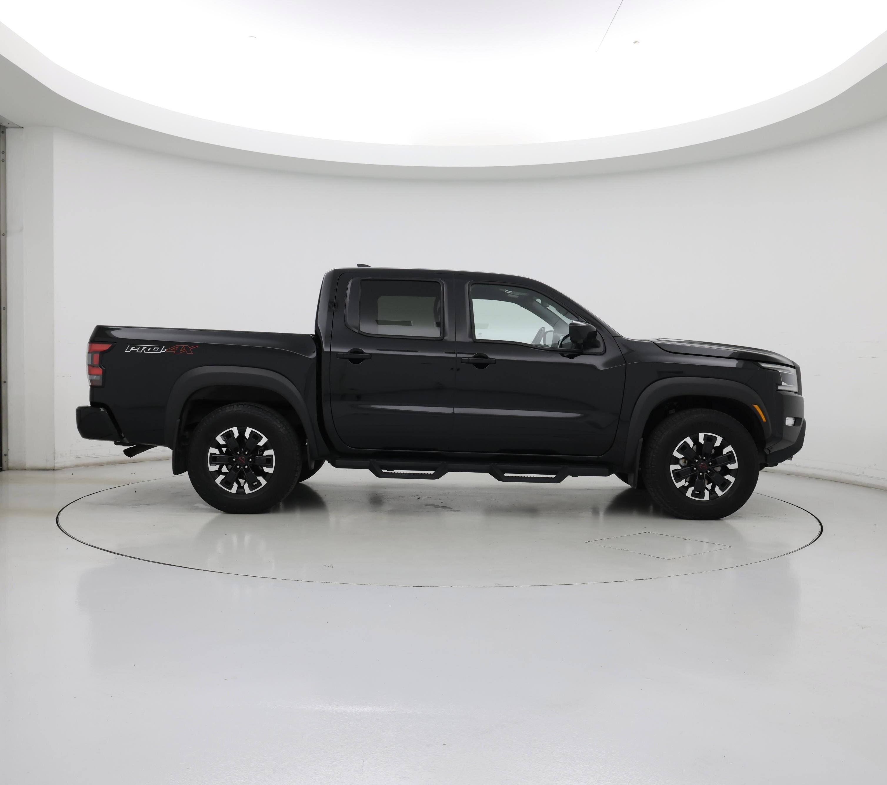 Thumbnail: 2023 Nissan Frontier - 7