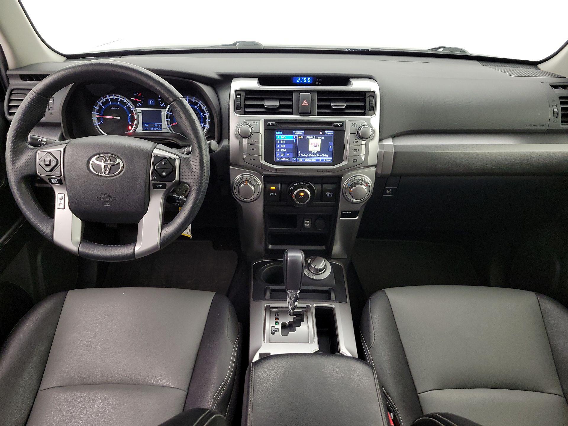 Thumbnail: 2016 Toyota 4Runner - 9