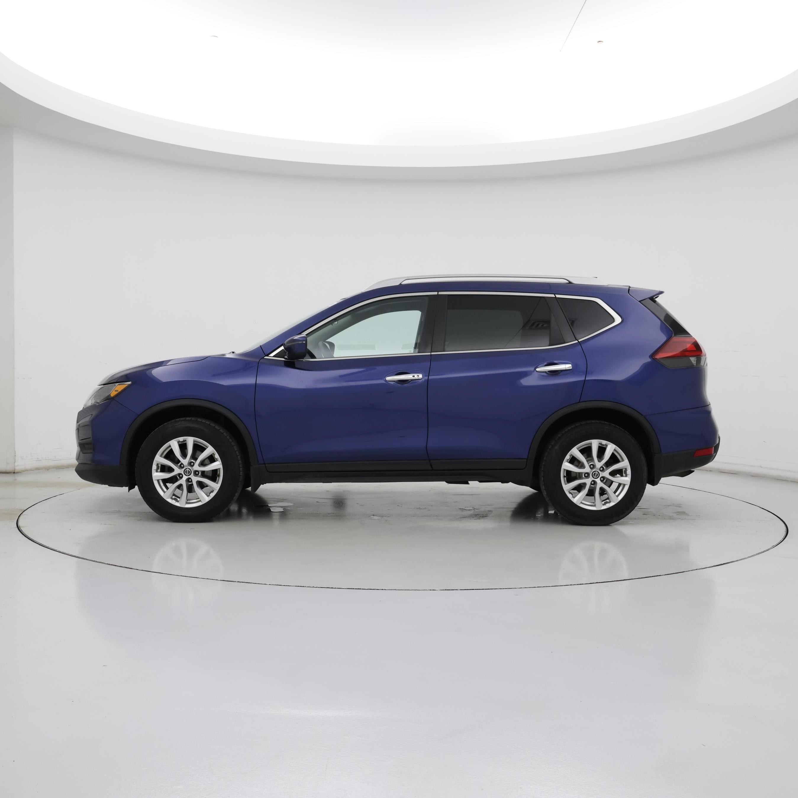 Thumbnail: 2019 Nissan Rogue - 3