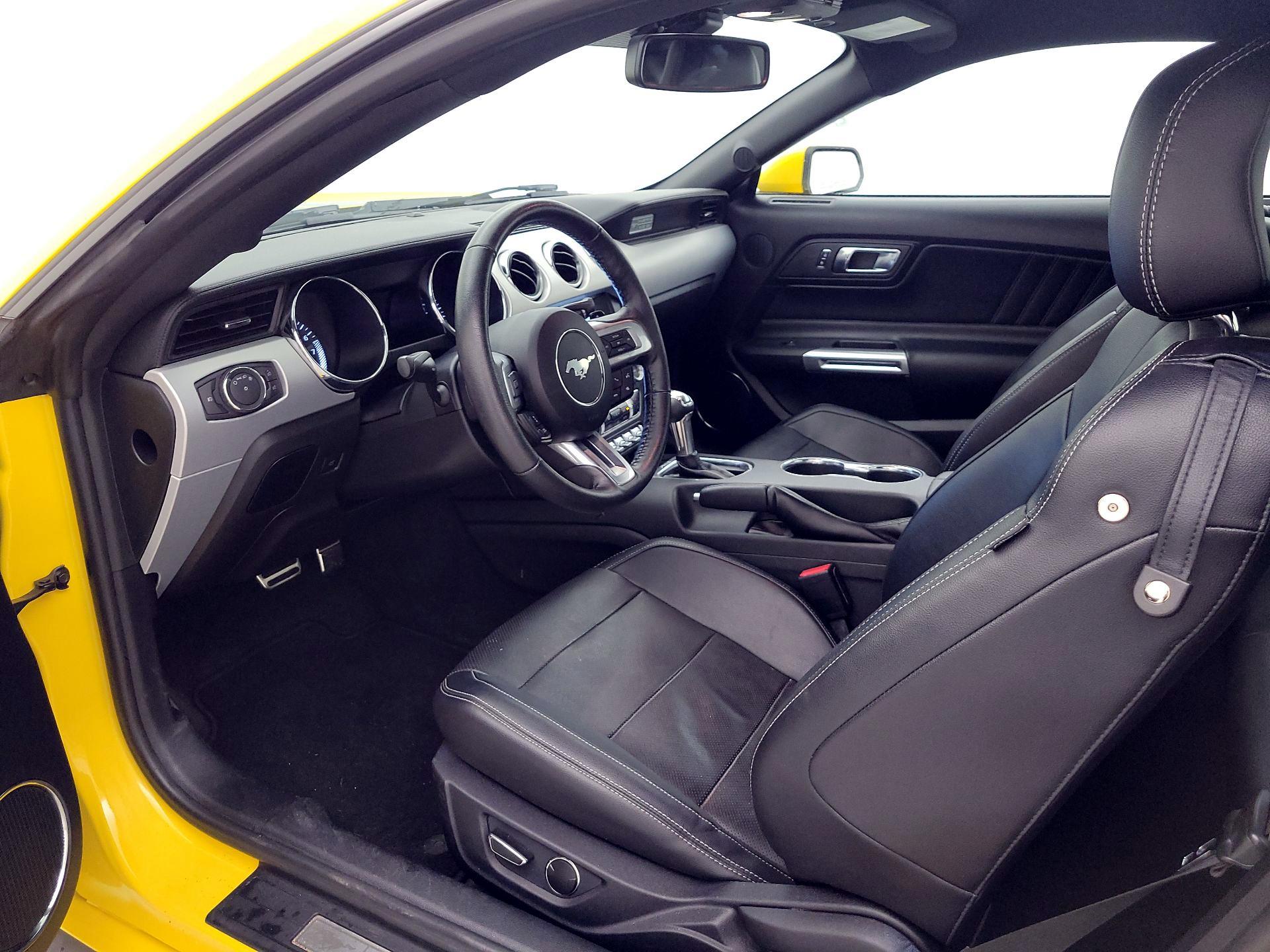 Thumbnail: 2016 Ford Mustang - 11