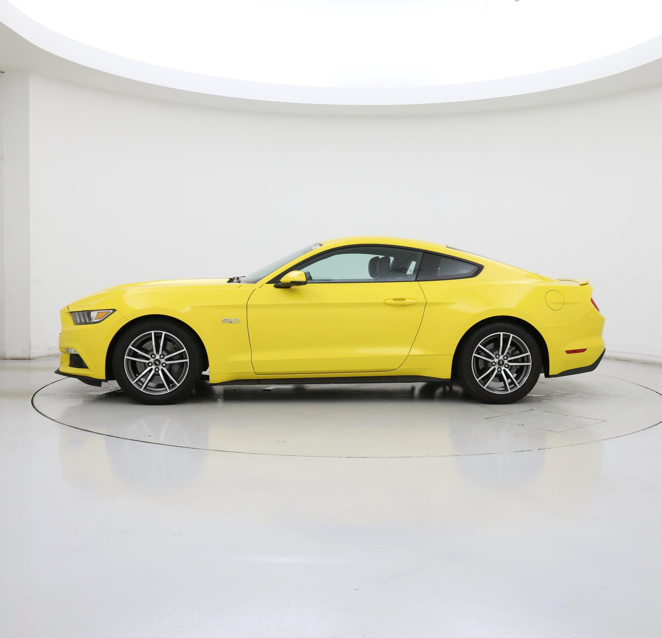 Thumbnail: 2016 Ford Mustang - 3