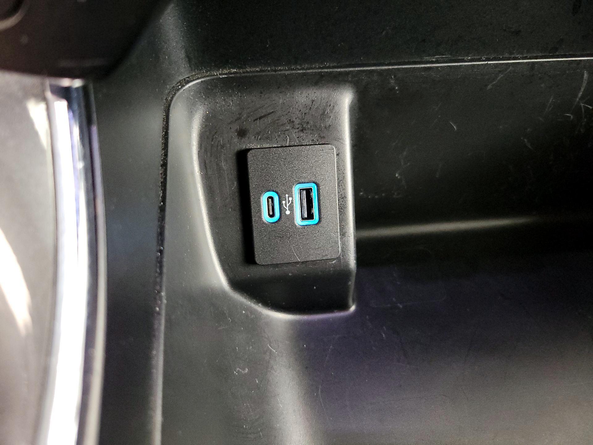 Thumbnail: 2023 Ford F-150 - 19