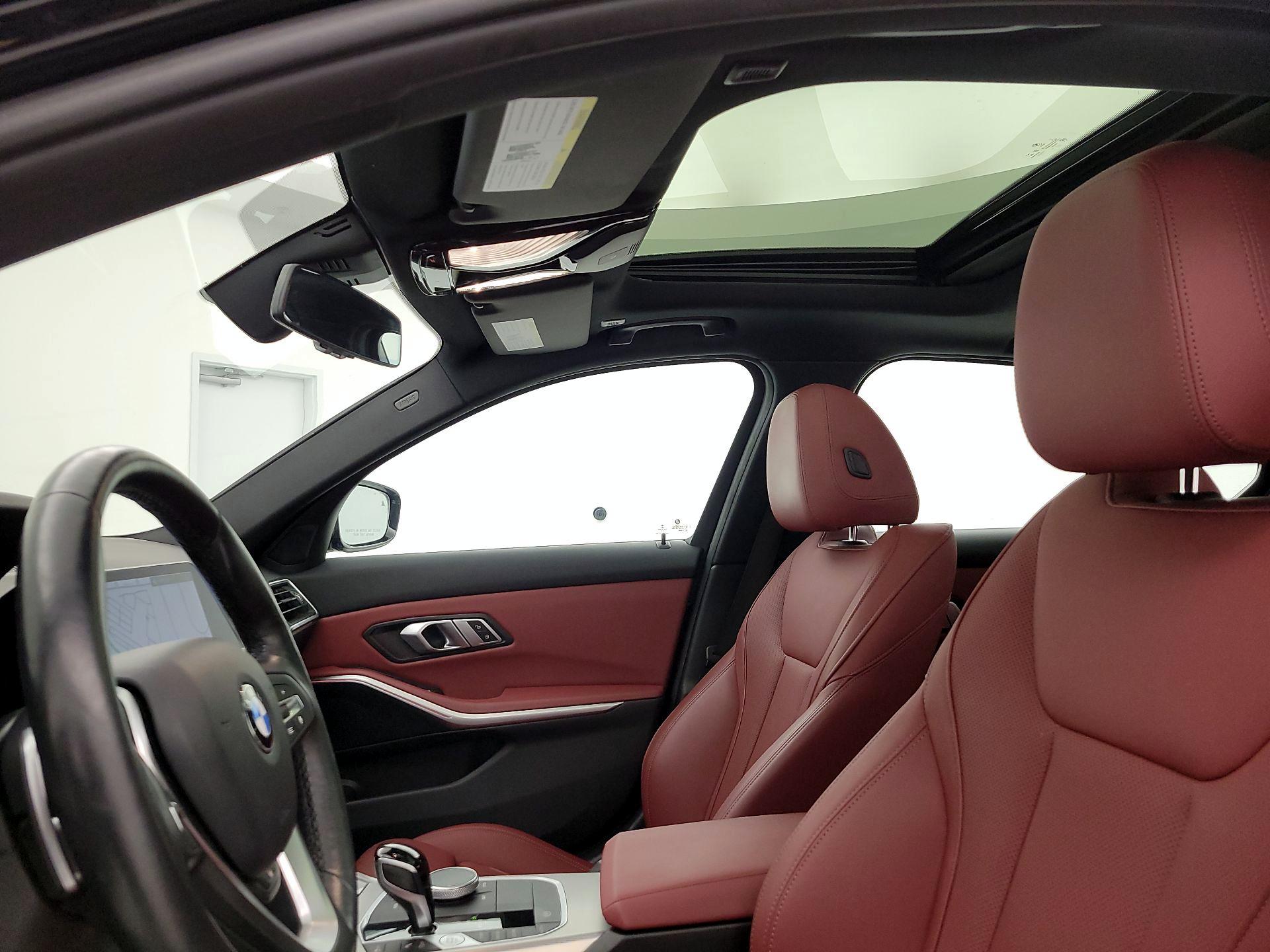 Thumbnail: 2022 BMW 3 Series - 20