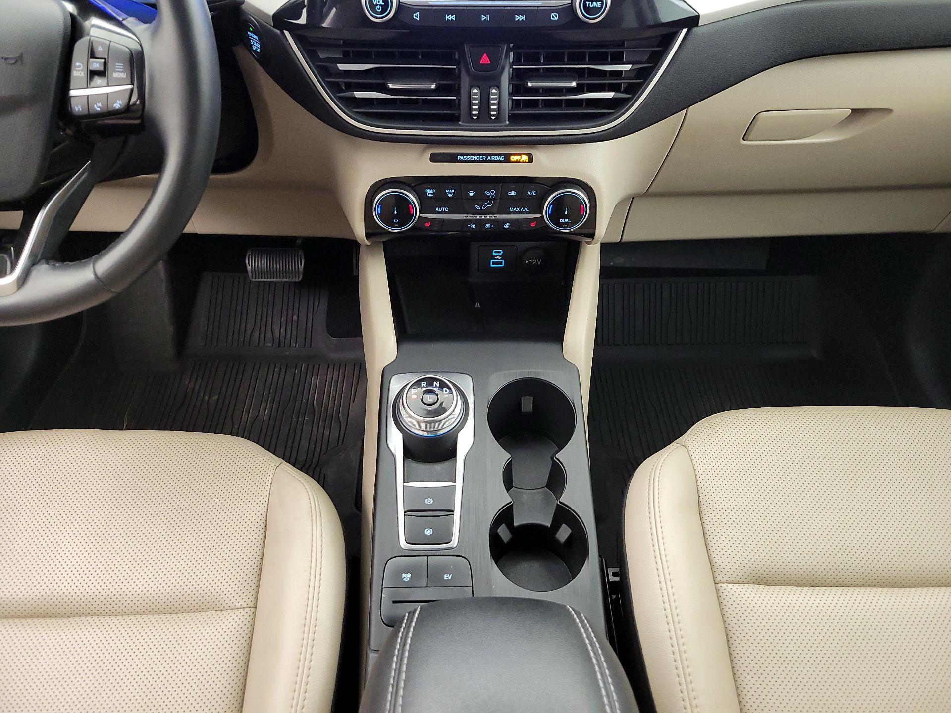 Thumbnail: 2022 Ford Escape - 18