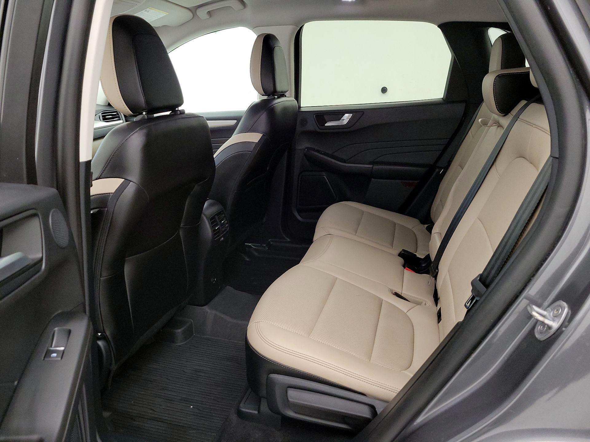 Thumbnail: 2022 Ford Escape - 20