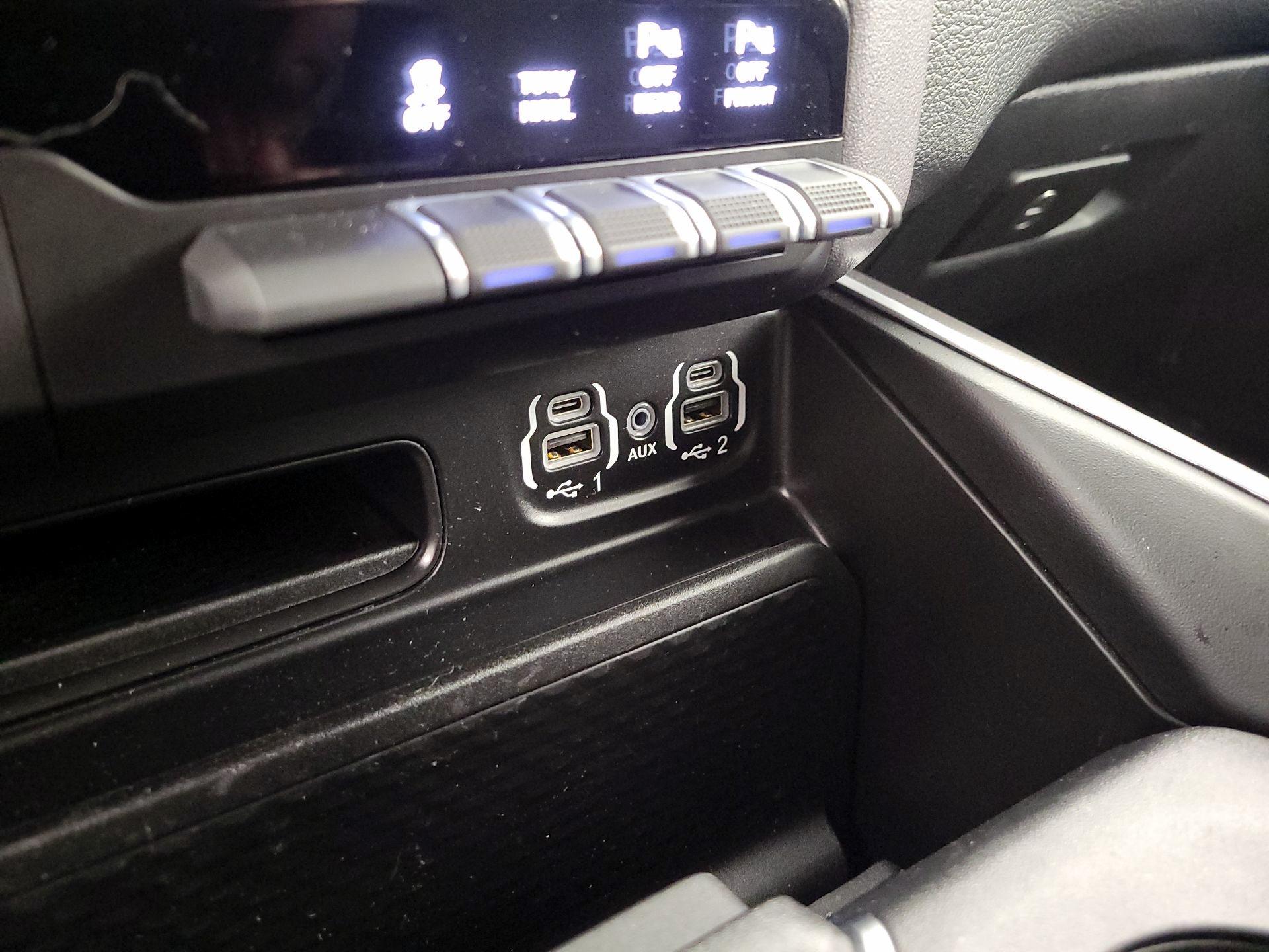 Thumbnail: 2022 RAM 1500 - 18
