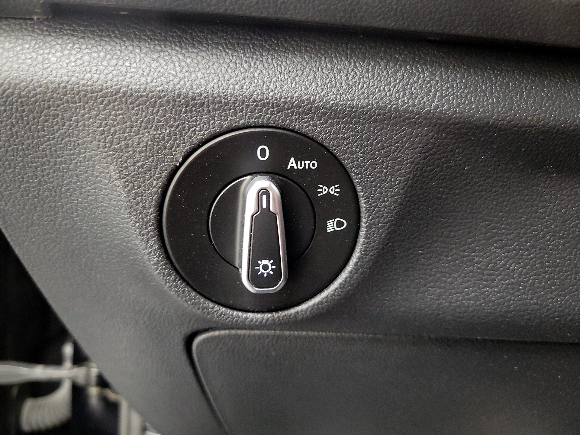 Thumbnail: 2024 Volkswagen Jetta - 13