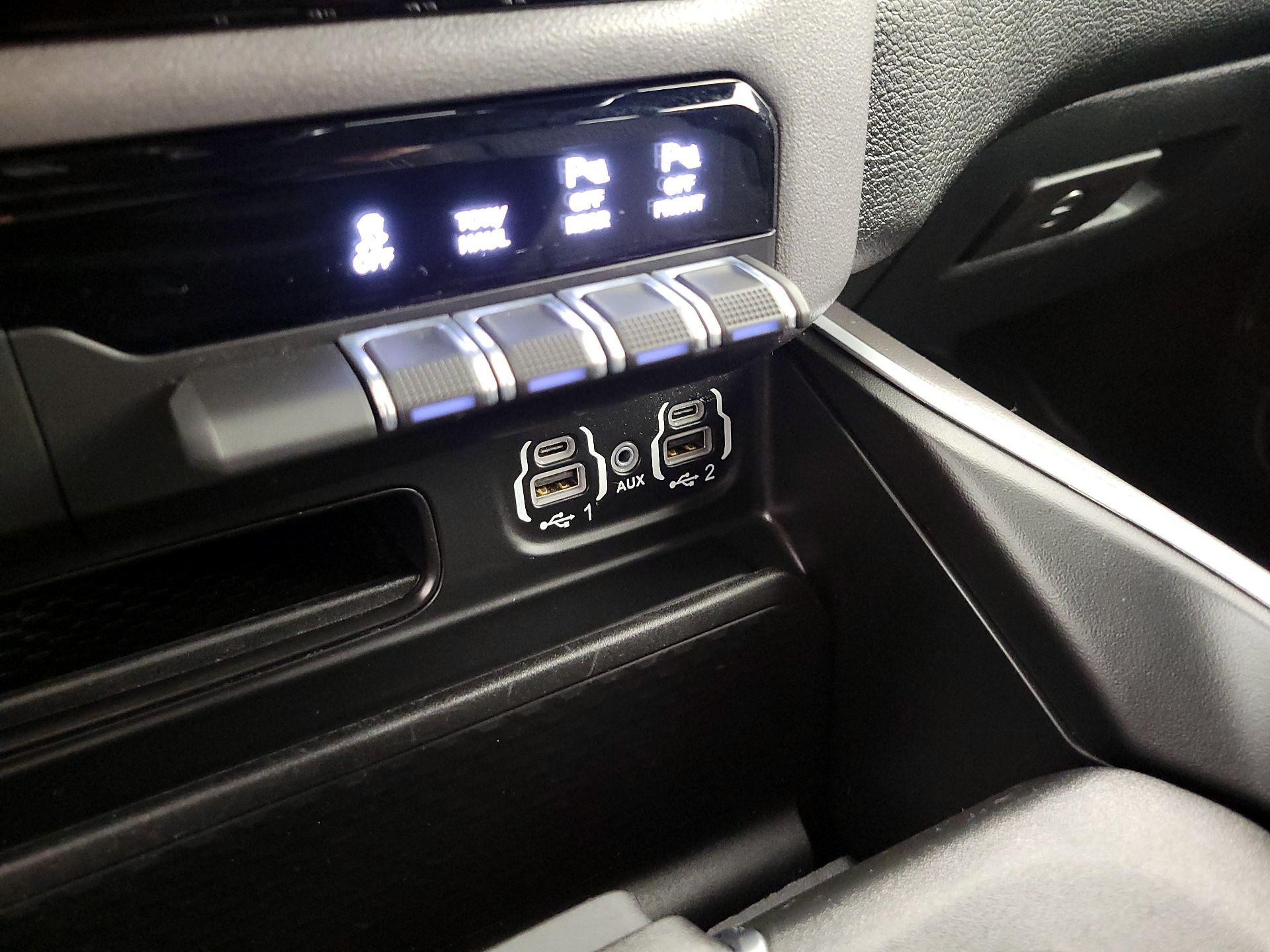 Thumbnail: 2022 RAM 1500 - 19