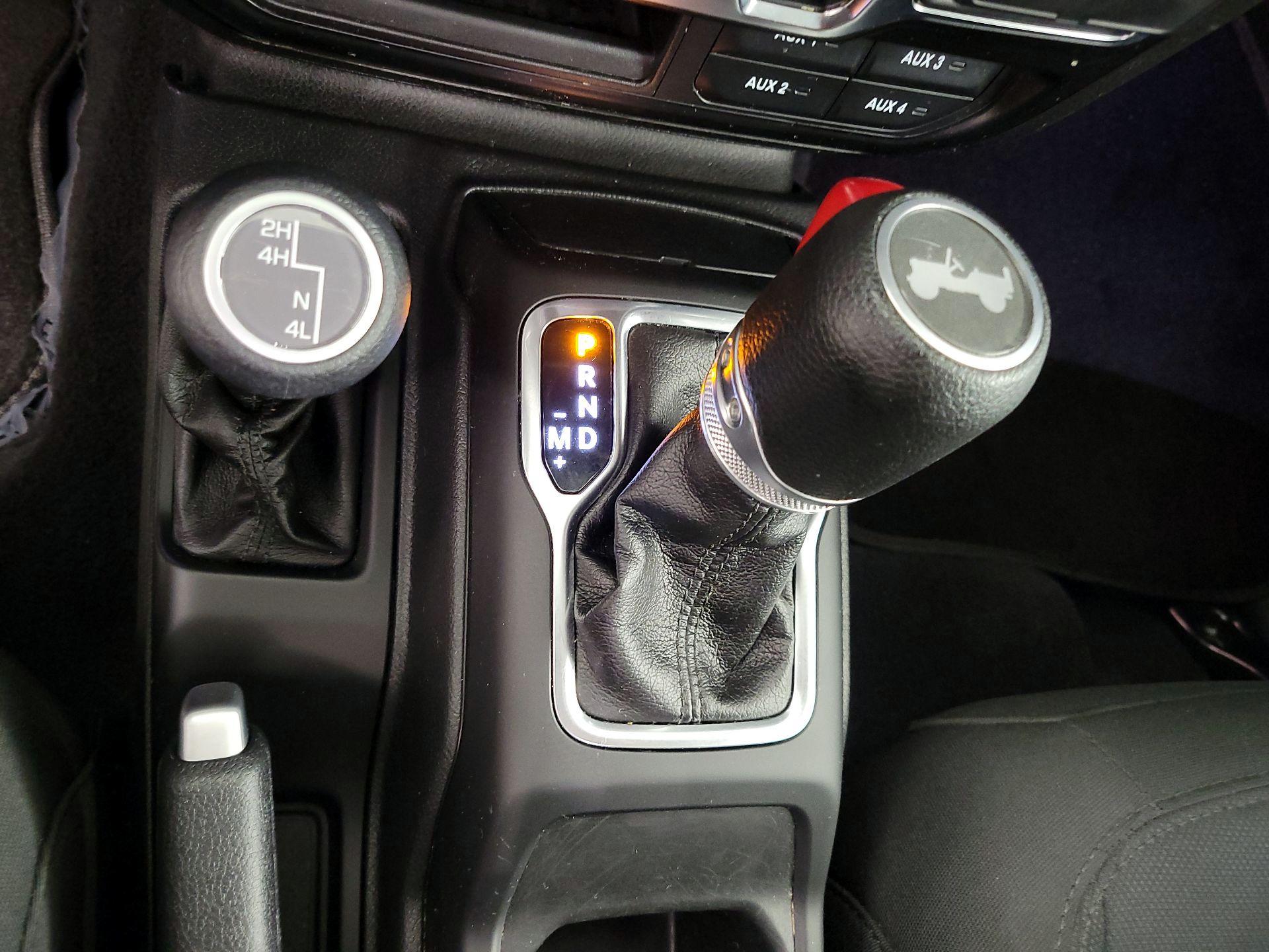 Thumbnail: 2021 Jeep Wrangler - 17