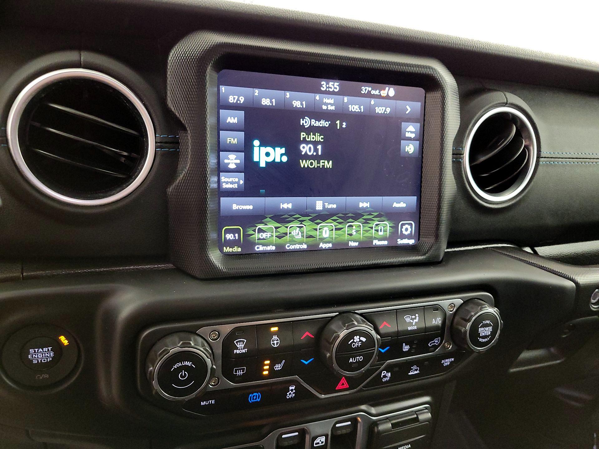 Thumbnail: 2023 Jeep Wrangler - 16