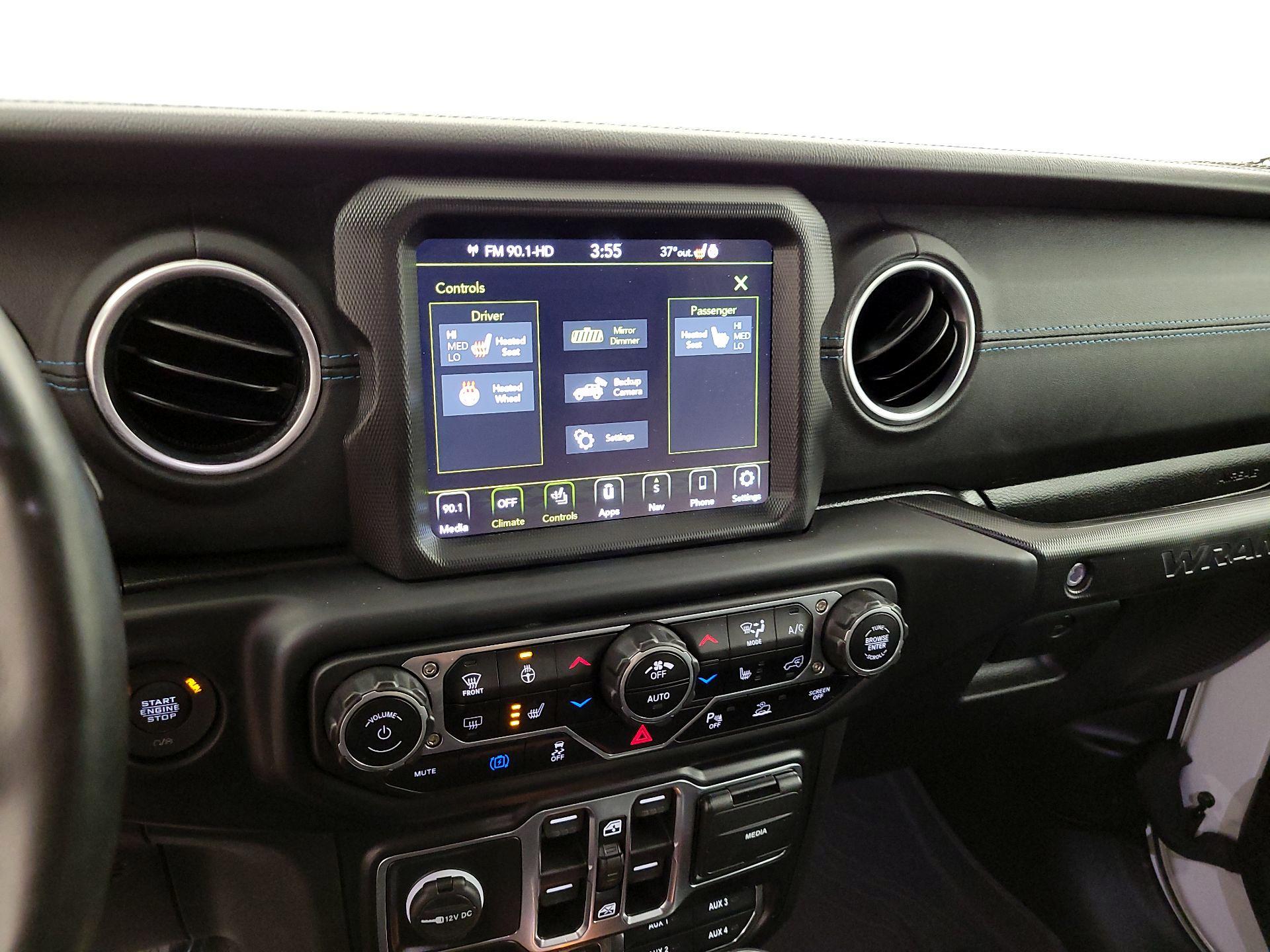 Thumbnail: 2023 Jeep Wrangler - 17