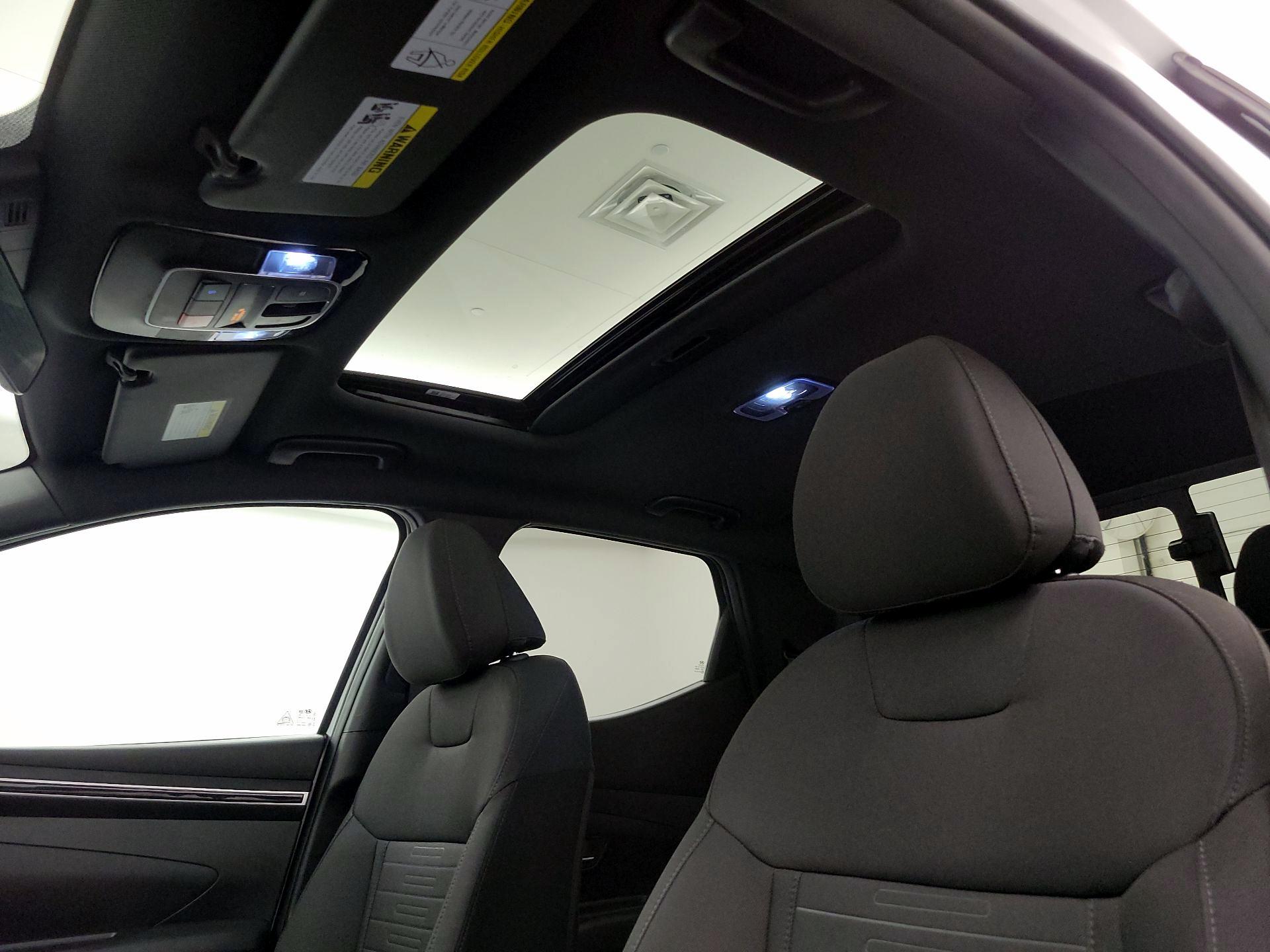 Thumbnail: 2022 Hyundai Santa Cruz - 19