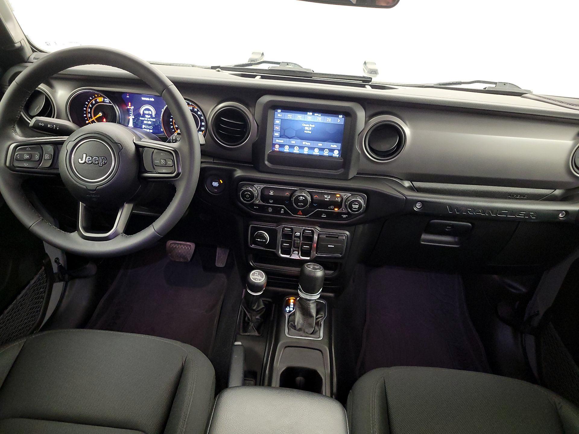 Thumbnail: 2023 Jeep Wrangler - 9