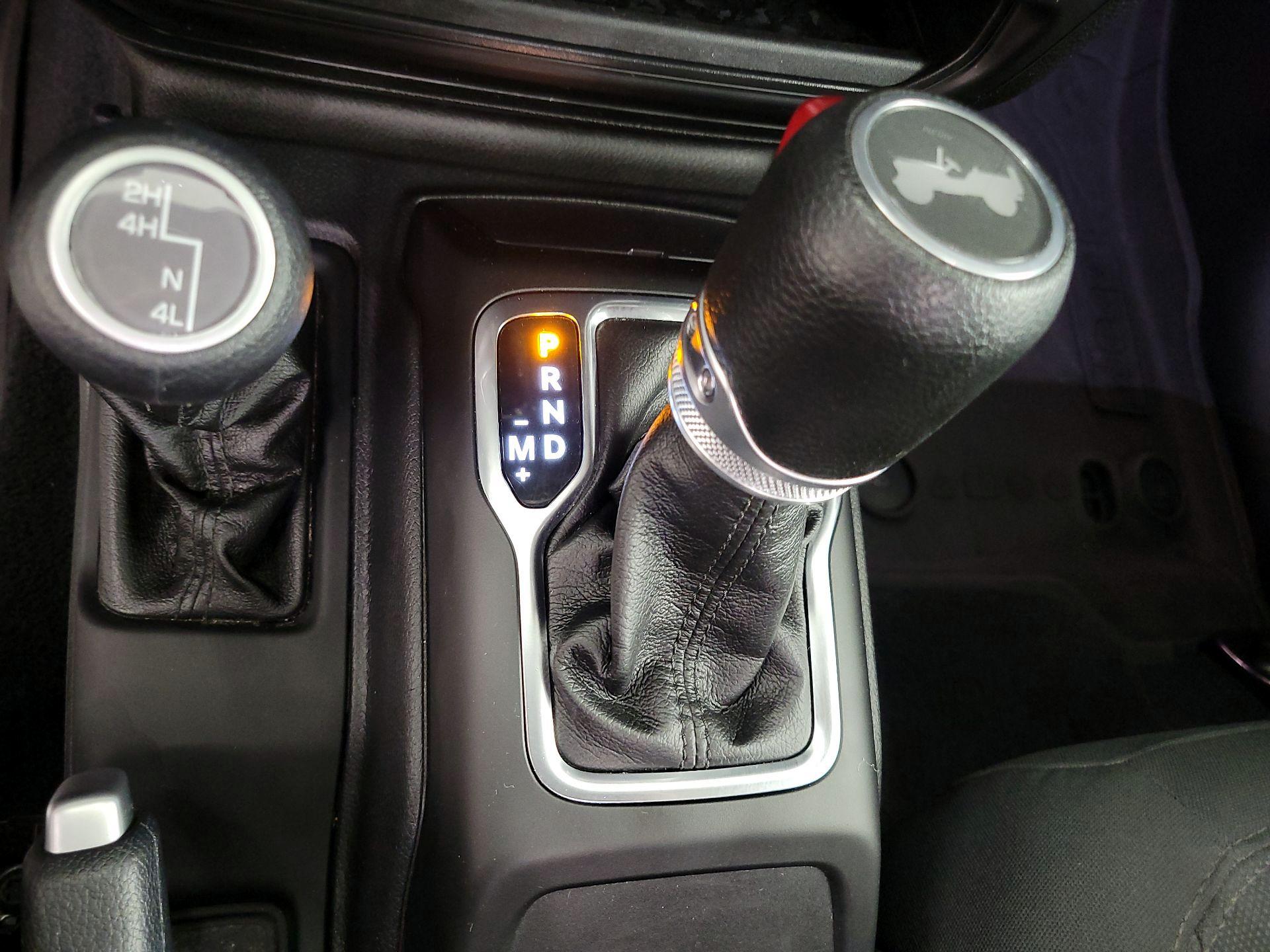 Thumbnail: 2023 Jeep Wrangler - 17