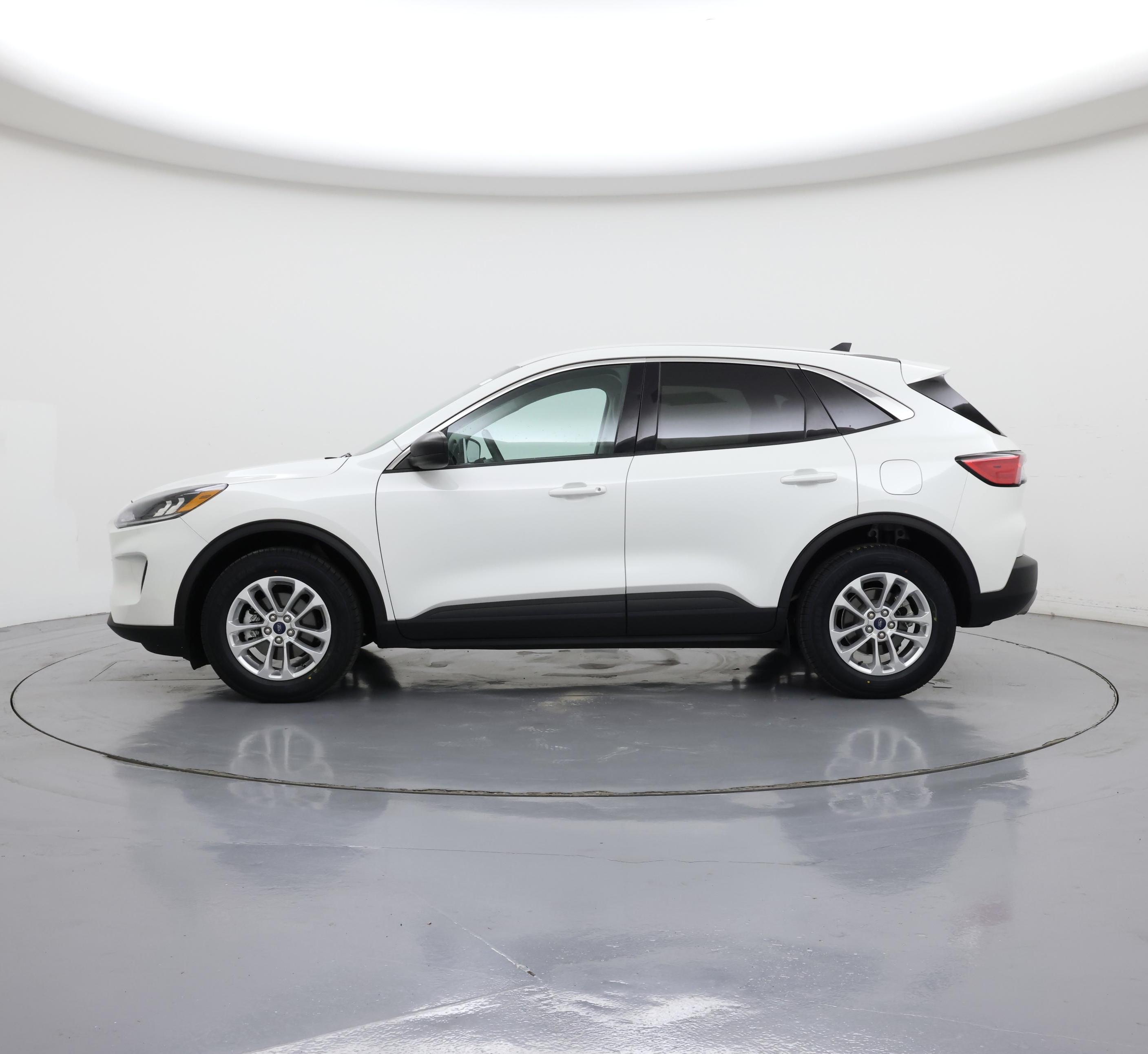 Thumbnail: 2022 Ford Escape - 3