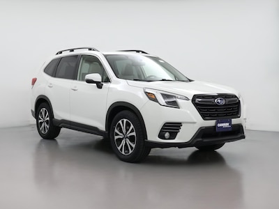 White 2022 Subaru Forester Limited