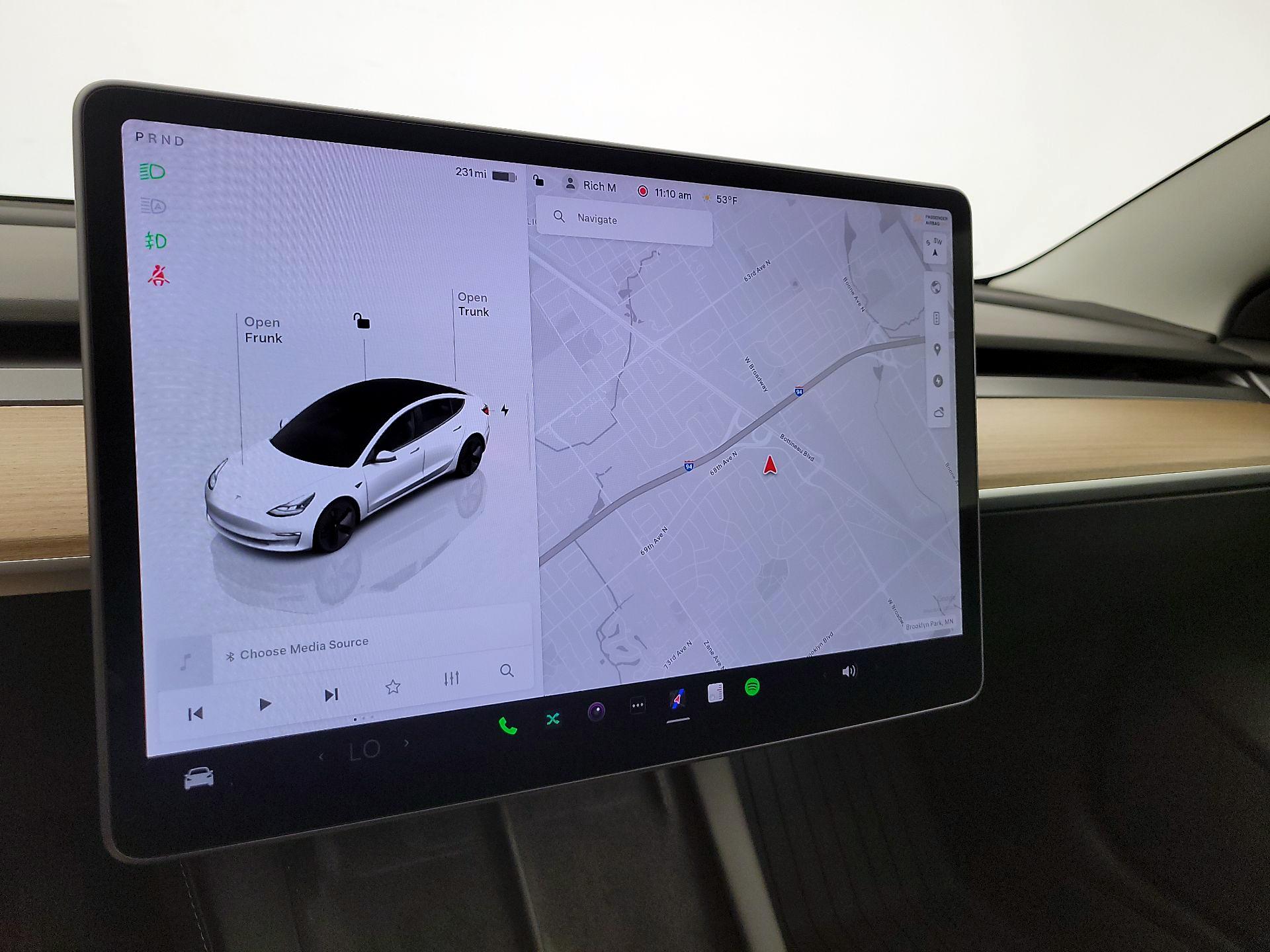 Thumbnail: 2023 Tesla Model 3 - 13