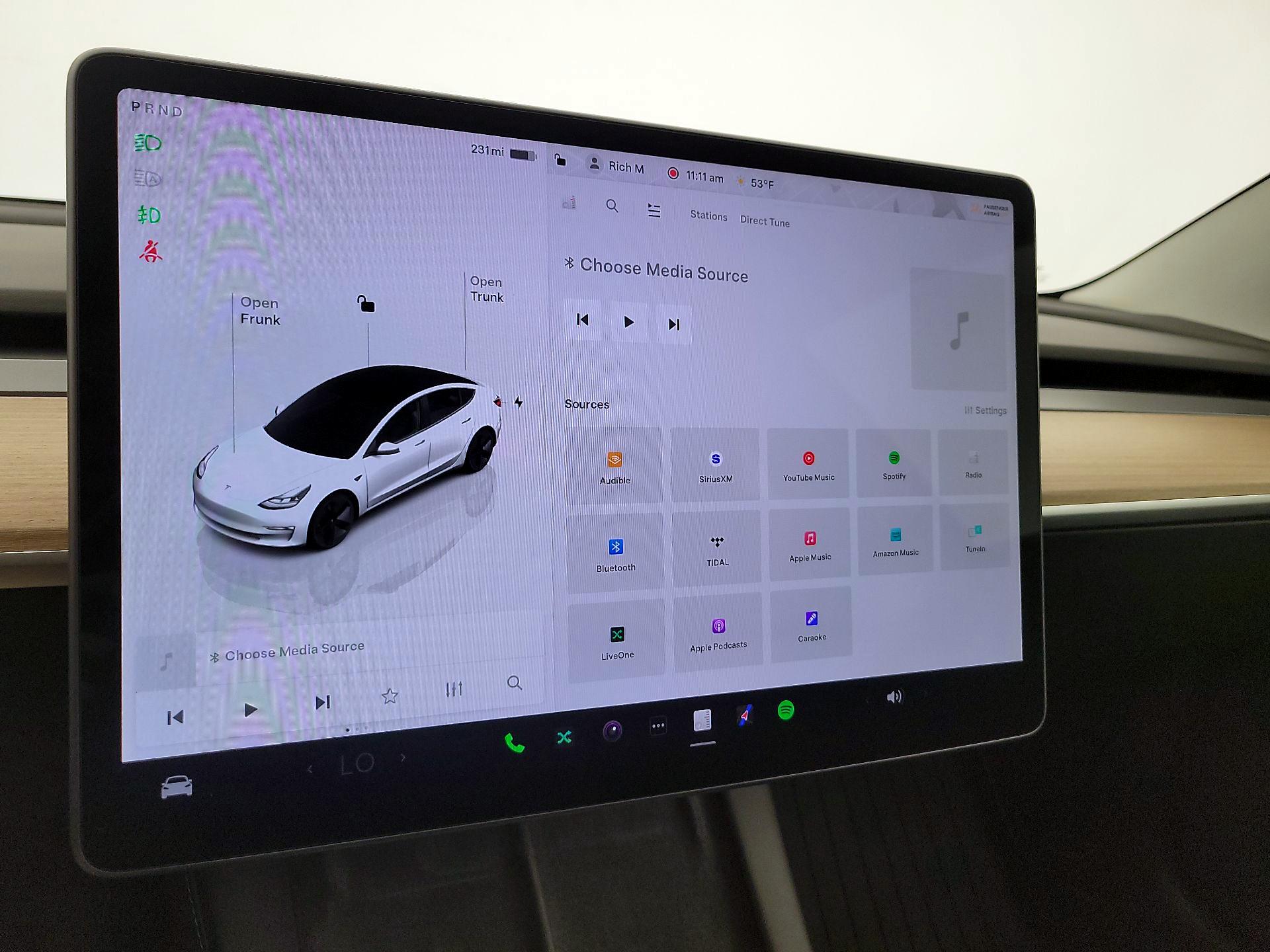 Thumbnail: 2023 Tesla Model 3 - 15