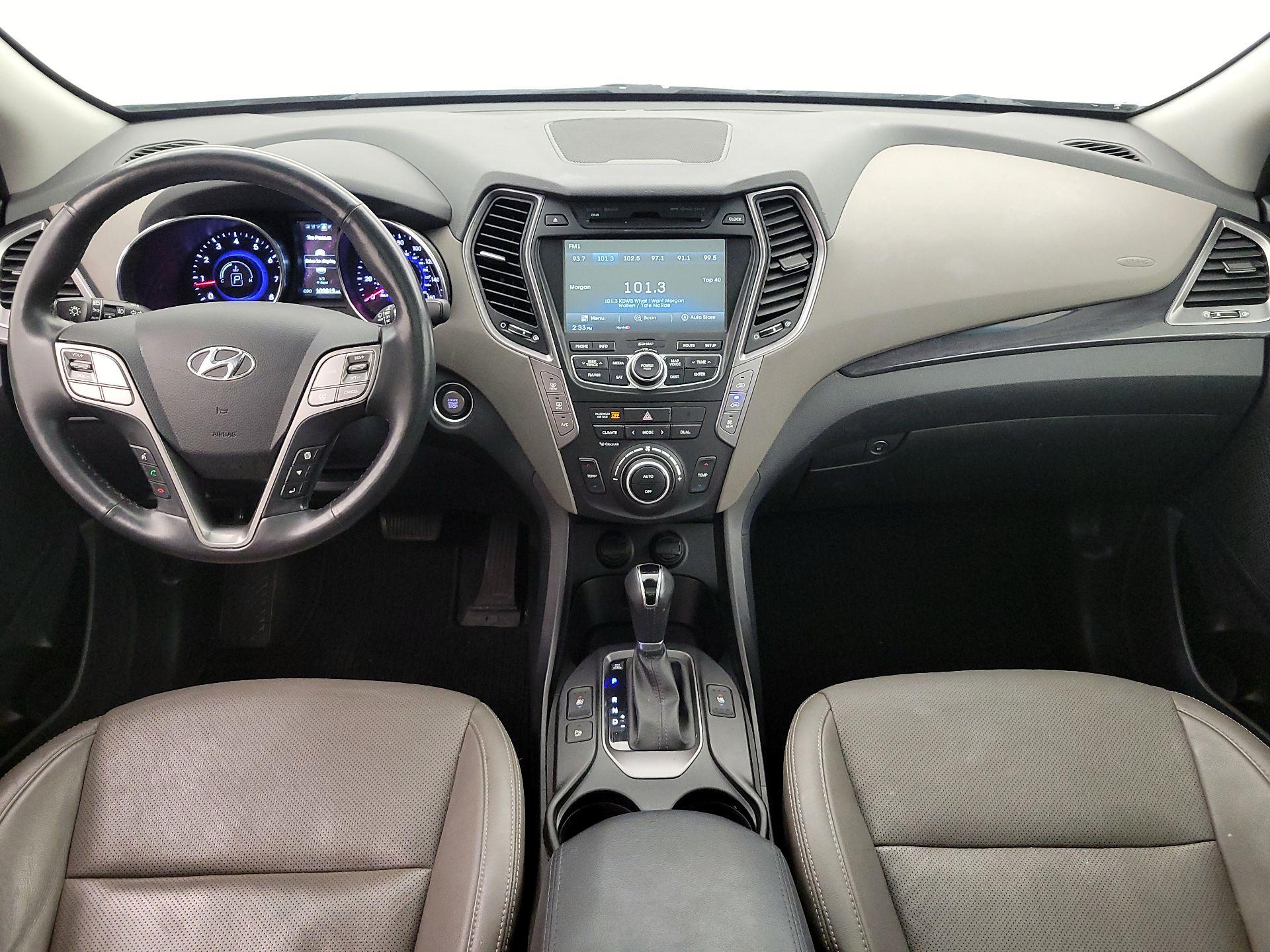 Thumbnail: 2015 Hyundai Santa Fe - 9