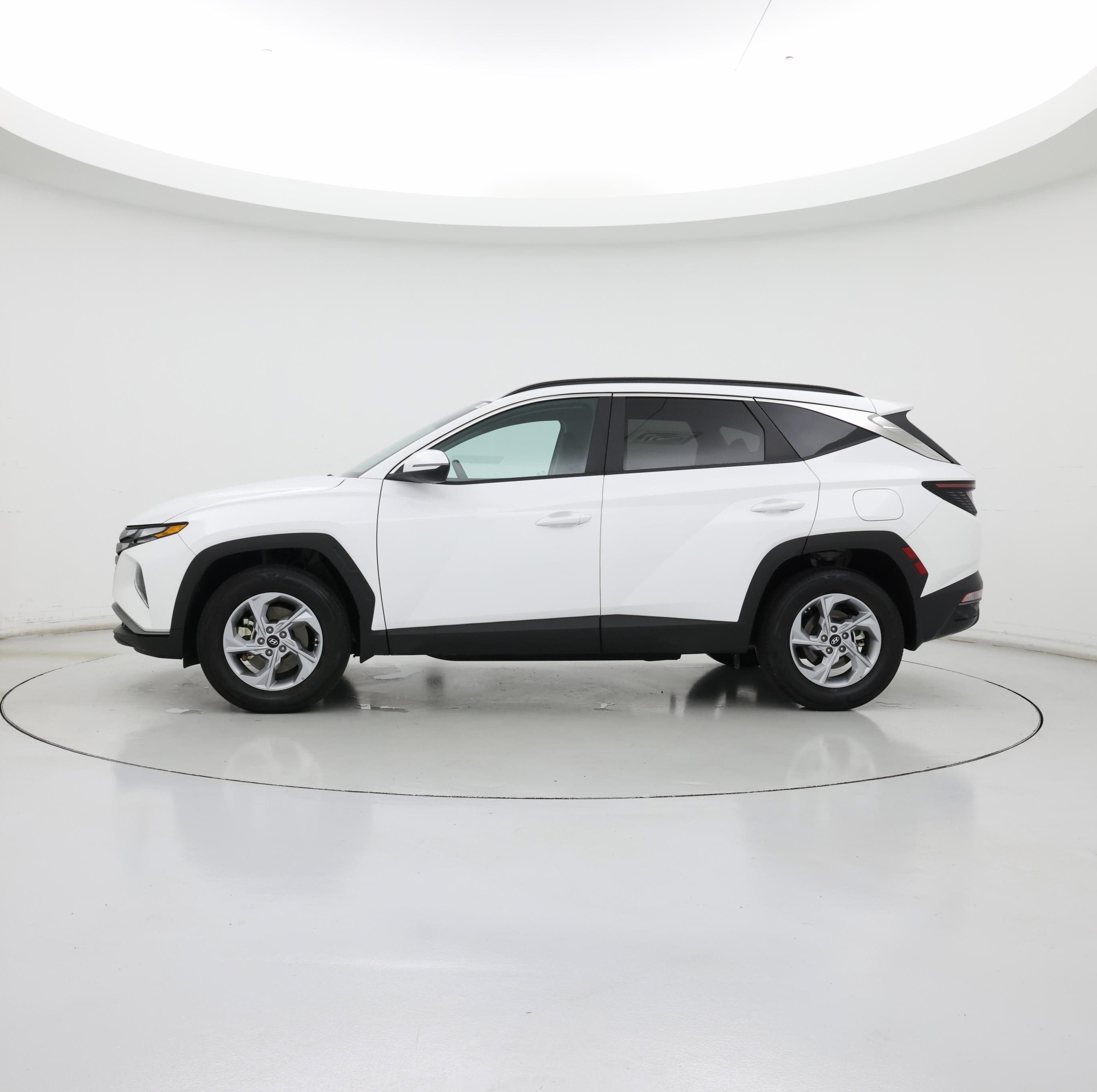 Thumbnail: 2023 Hyundai Tucson - 3