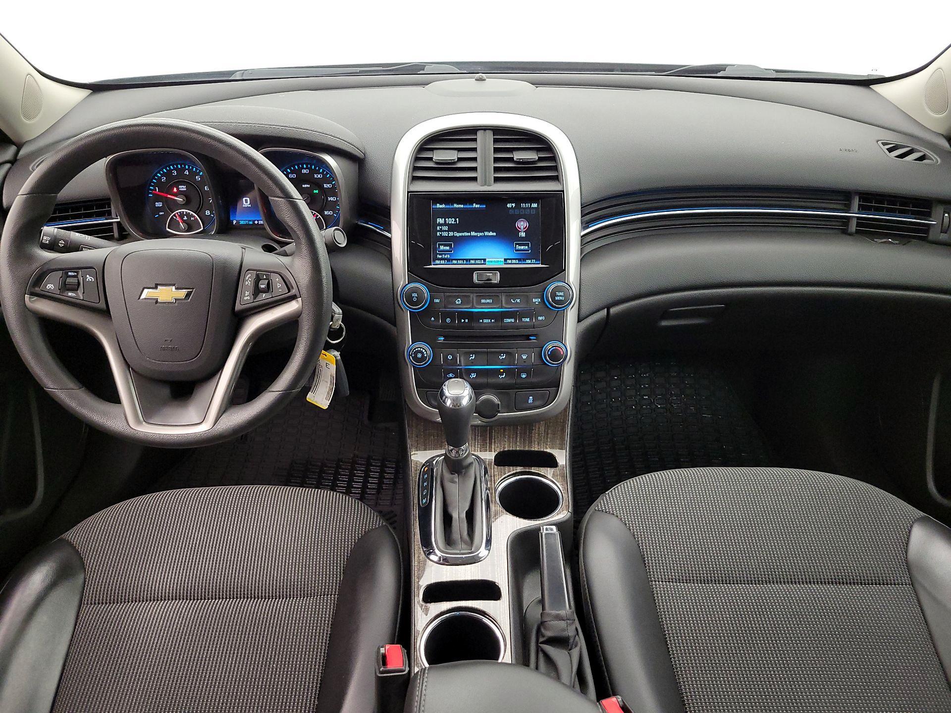 Thumbnail: 2015 Chevrolet Malibu - 9