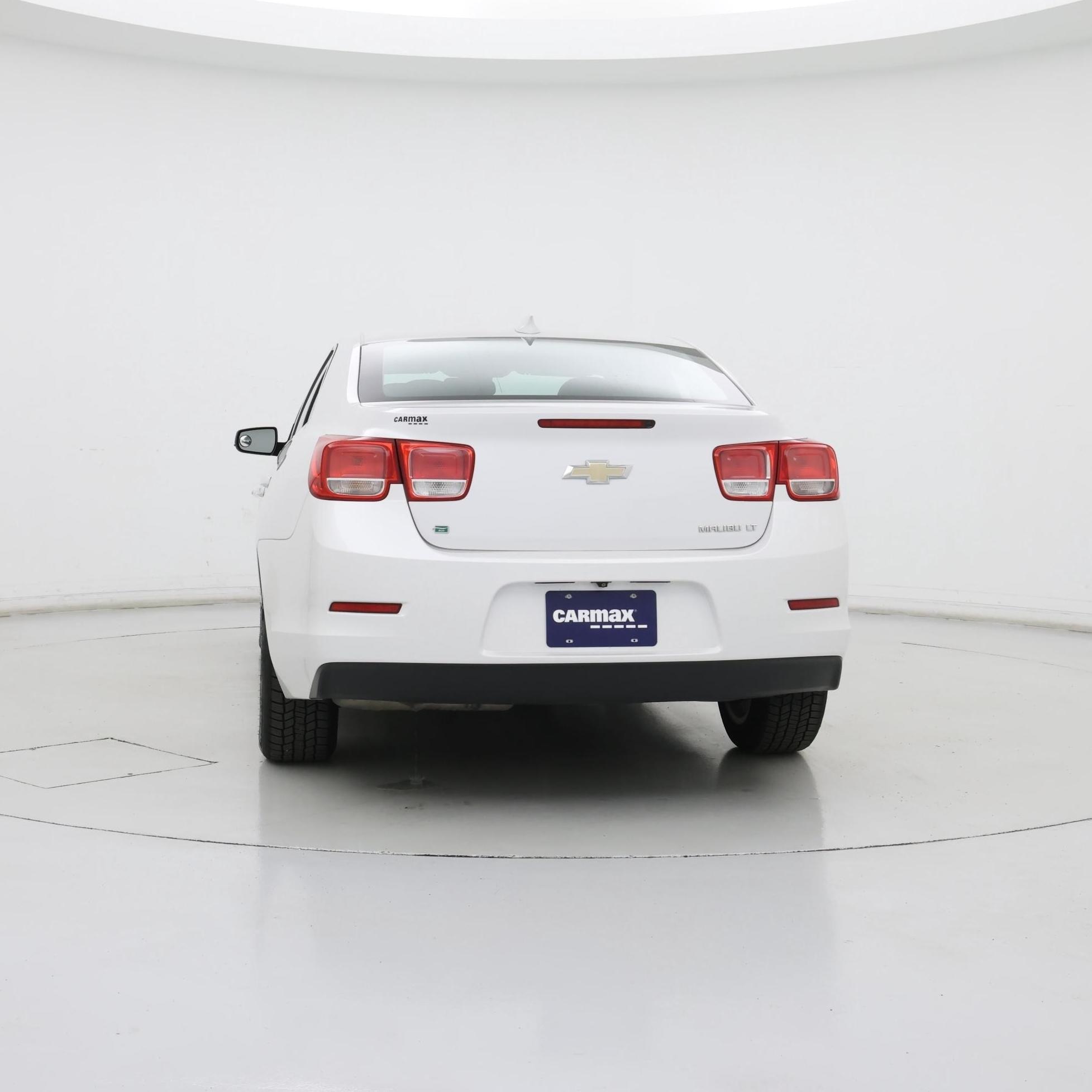 Thumbnail: 2015 Chevrolet Malibu - 6