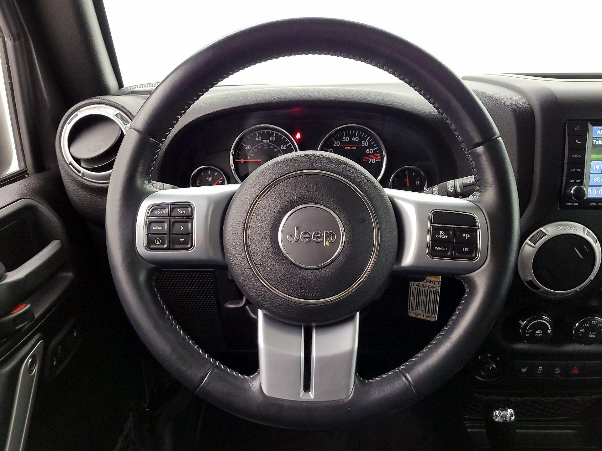 Thumbnail: 2017 Jeep Wrangler - 10